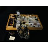 A LARGE COLLECTION OF APPROX 50+ CRYSTAL AND MINERAL ROCK EXAMPLES TO INCLUDE MAGNESIUM, GRAPHITE,