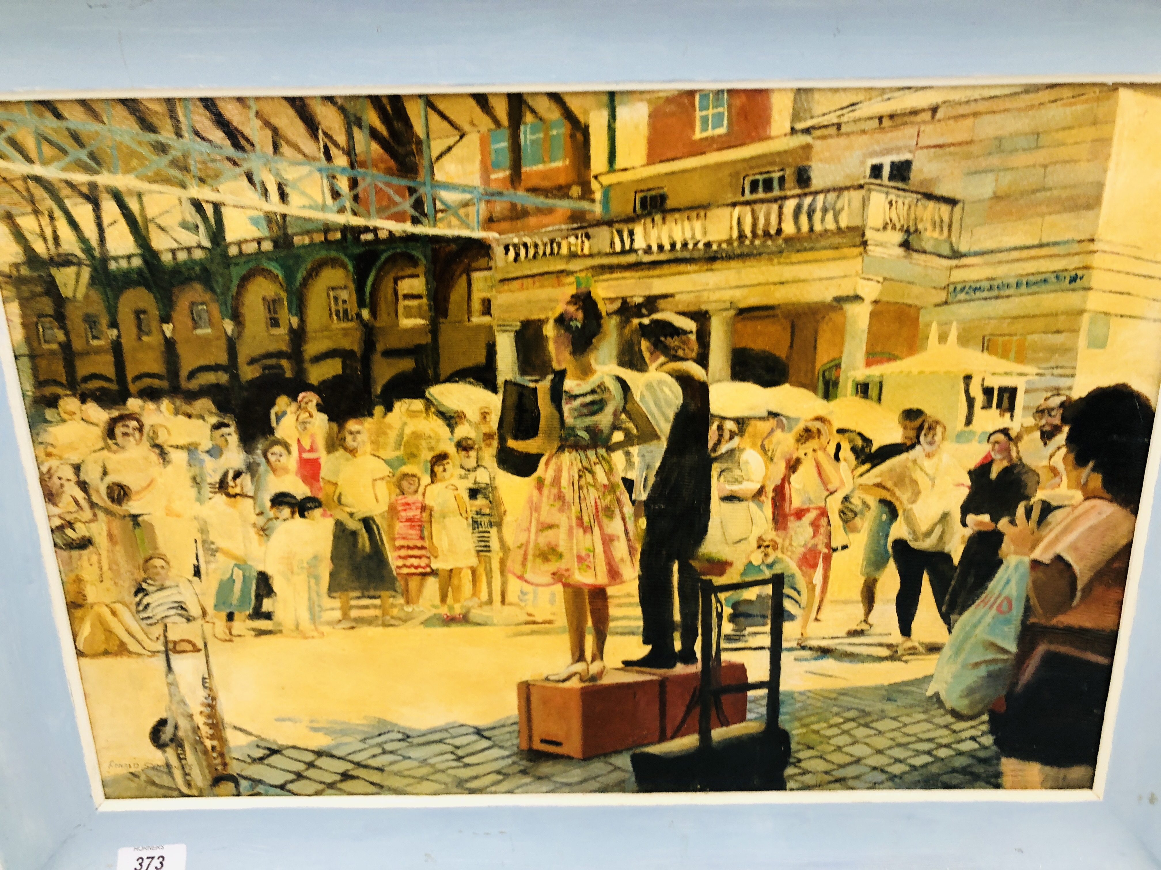 FRAMED AND MOUNTED OIL ON BOARD "BUSKERS ON THORPE STATION" BEARING SIGNATURE SIMONDS - Image 2 of 4