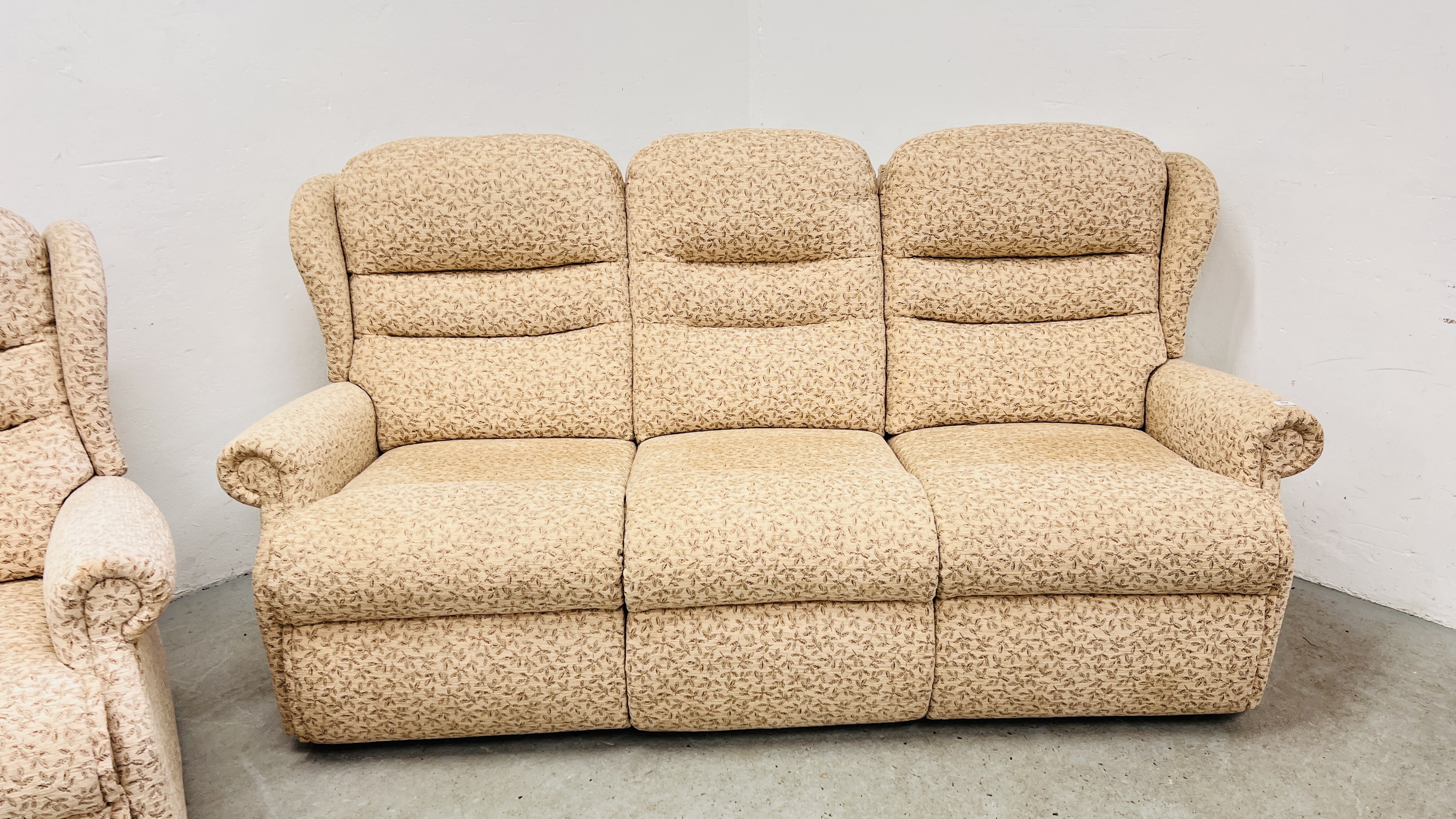 A MODERN CREAM PATTERN EASY CHAIR ALONG WITH A MATCHING TWIN RECLINER THREE SEATER SOFA. - Image 2 of 15