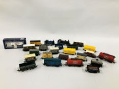 TWO '00' GAUGE LOCOMOTIVES AND QUANTITY OF '00' GAUGE ROLLING STOCK AND CARRIAGES, ETC.
