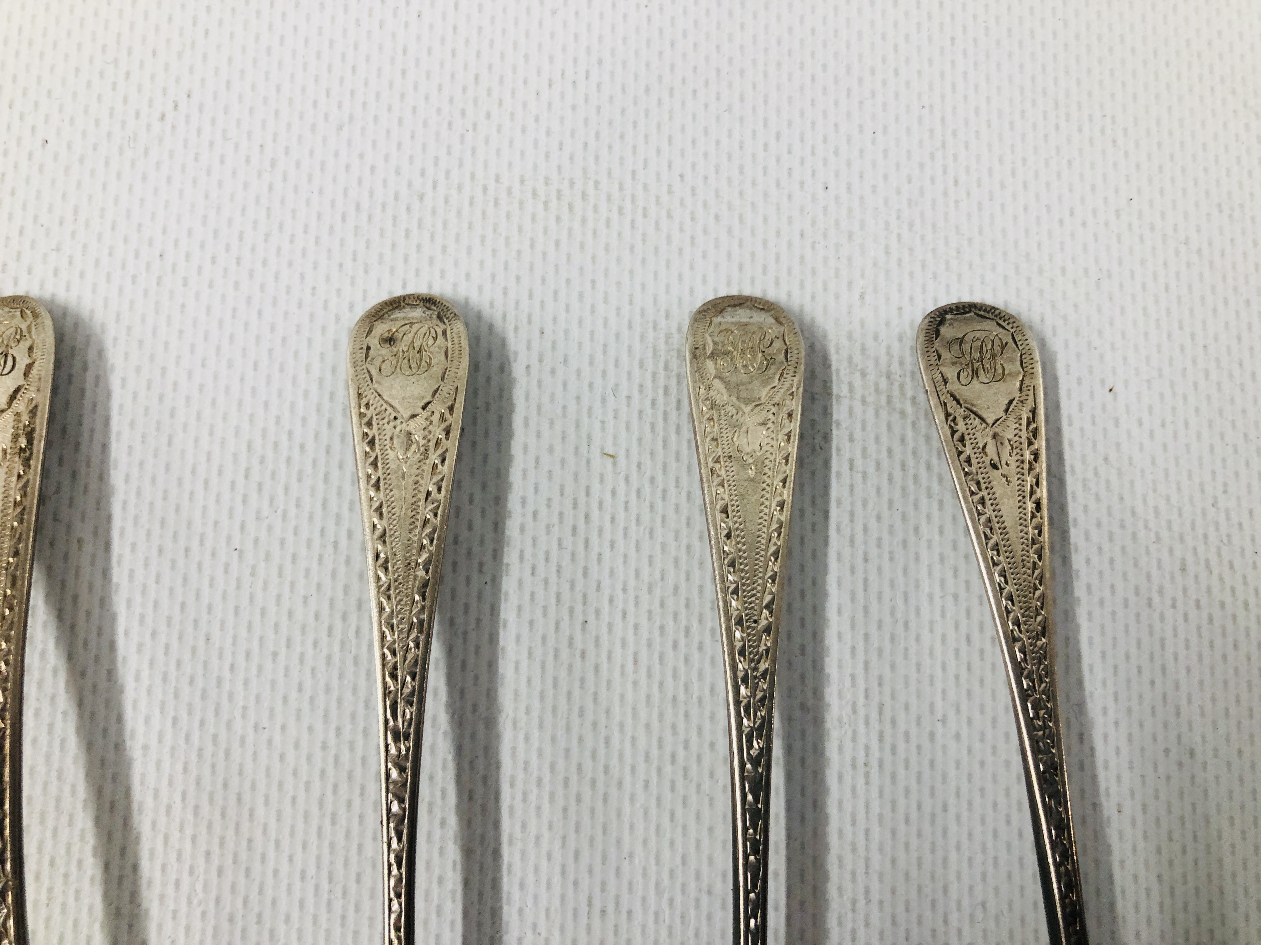 SET OF SIX SILVER GEORGE IV BRIGHT CUT TEA SPOONS, LONDON 1816. - Image 4 of 9