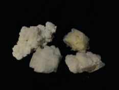 A COLLECTION OF APPROX 4 CRYSTAL AND MINERAL ROCK EXAMPLES TO INCLUDE QUARTZ ETC.