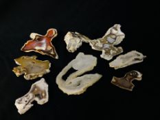 A COLLECTION OF APPROX 8 CRYSTAL AND MINERAL ROCK EXAMPLES TO INCLUDE AGATE ETC.