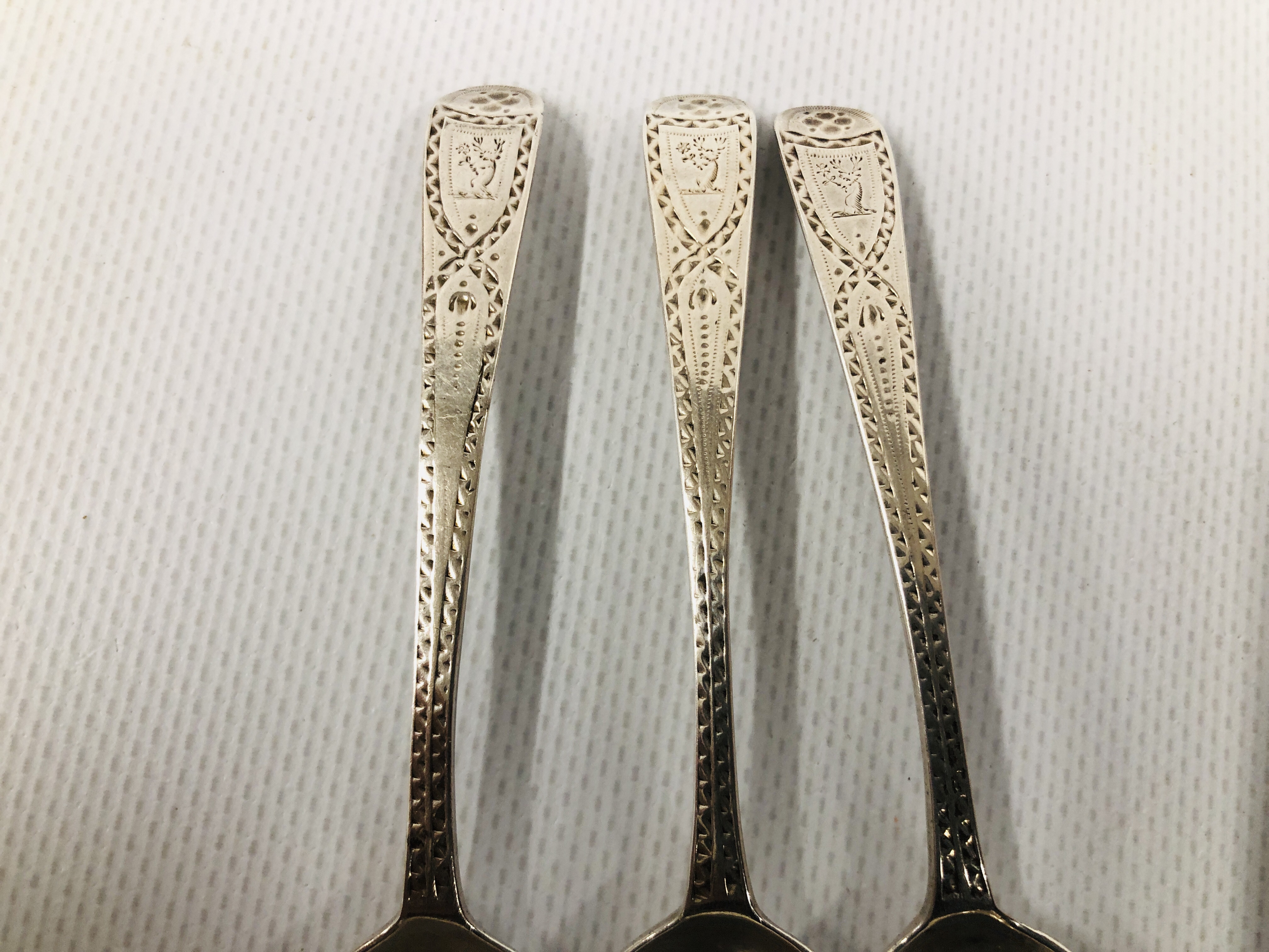 THREE GEORGE III SILVER BRIGHT CUT SALT SPOONS LONDON 1809 MAKER HL. - Image 4 of 7