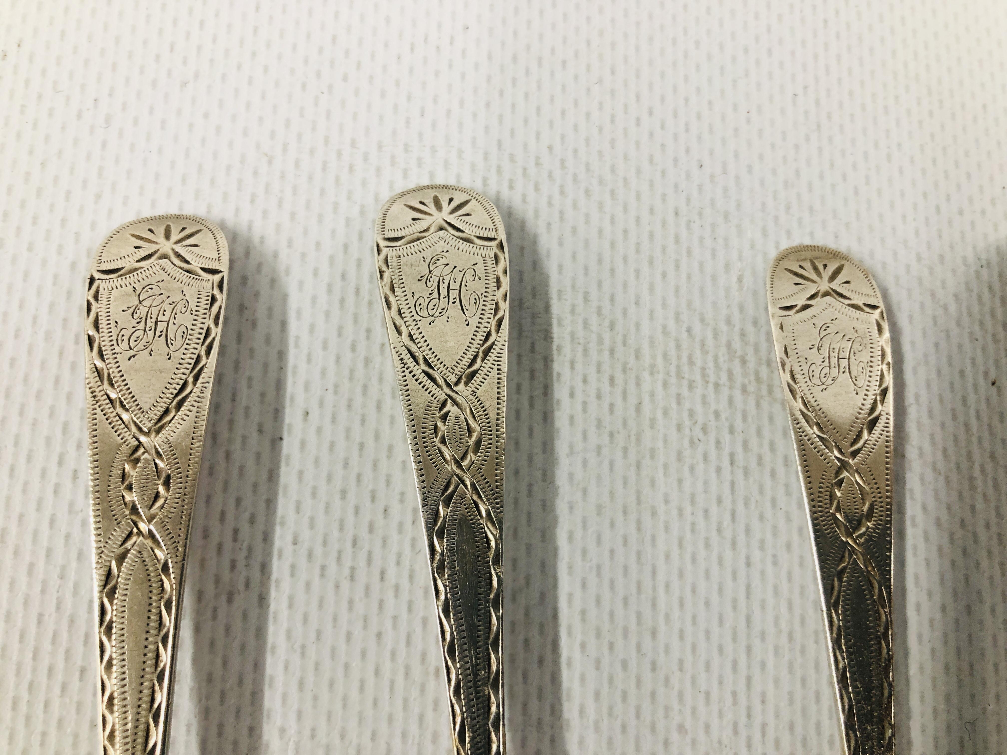 SET OF SIX SILVER GEORGE IV BRIGHT CUT TEA SPOONS, c1810. - Image 3 of 9