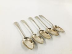 SET OF FIVE GEORGE II OLD ENGLISH PATTERN SILVER DESSERT SPOONS, LONDON 1740.