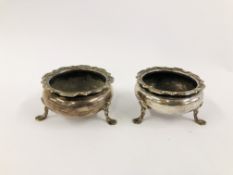 PAIR OF ANTIQUE SILVER SALTS LONDON ASSAY HEIGHT 4CM. DIA. 6.5CM.