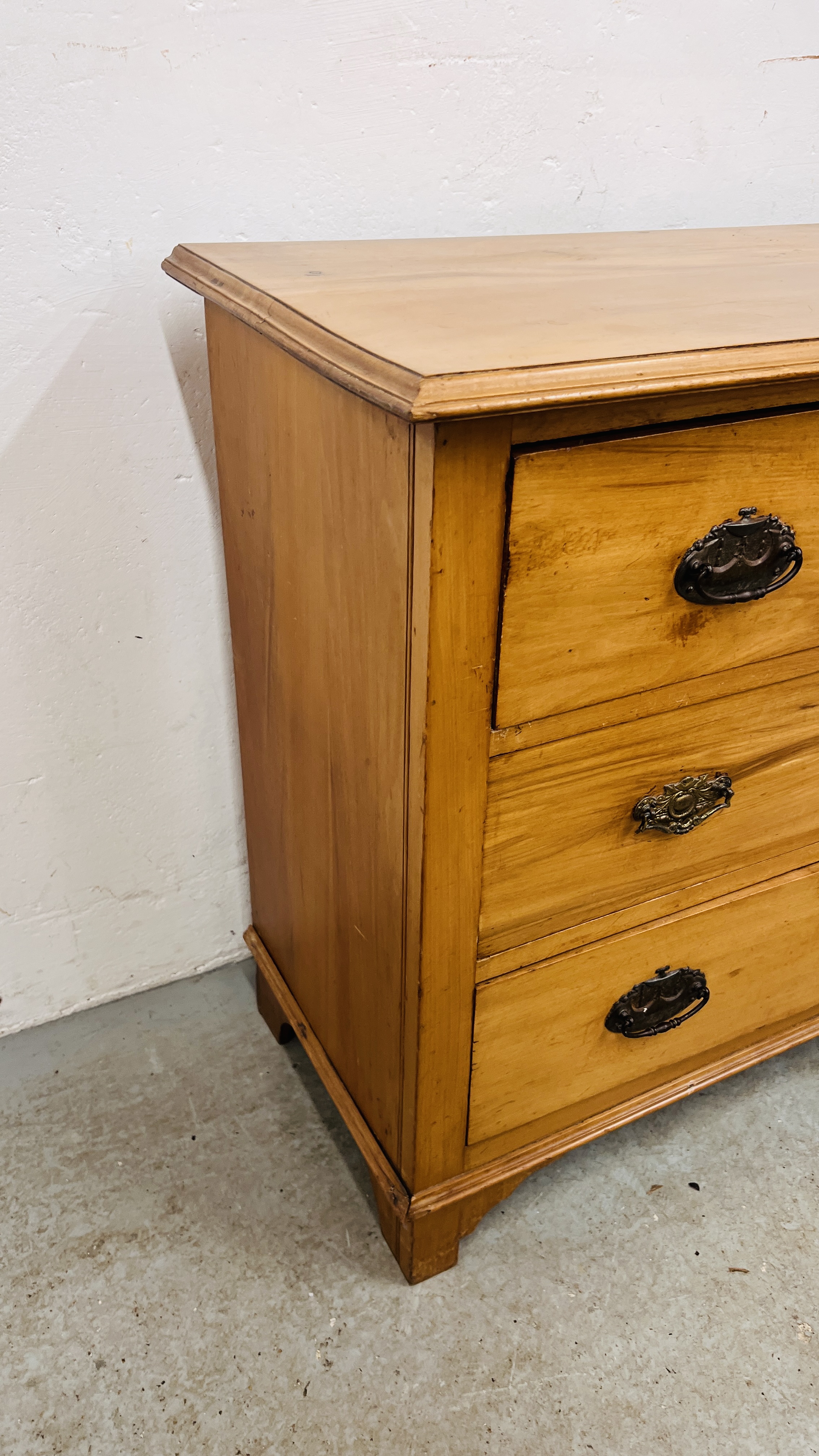 VINTAGE SATINWOOD THREE DRAWER CHEST WIDTH 84CM. DEPTH 43CM. HEIGHT 79CM. - Image 4 of 9