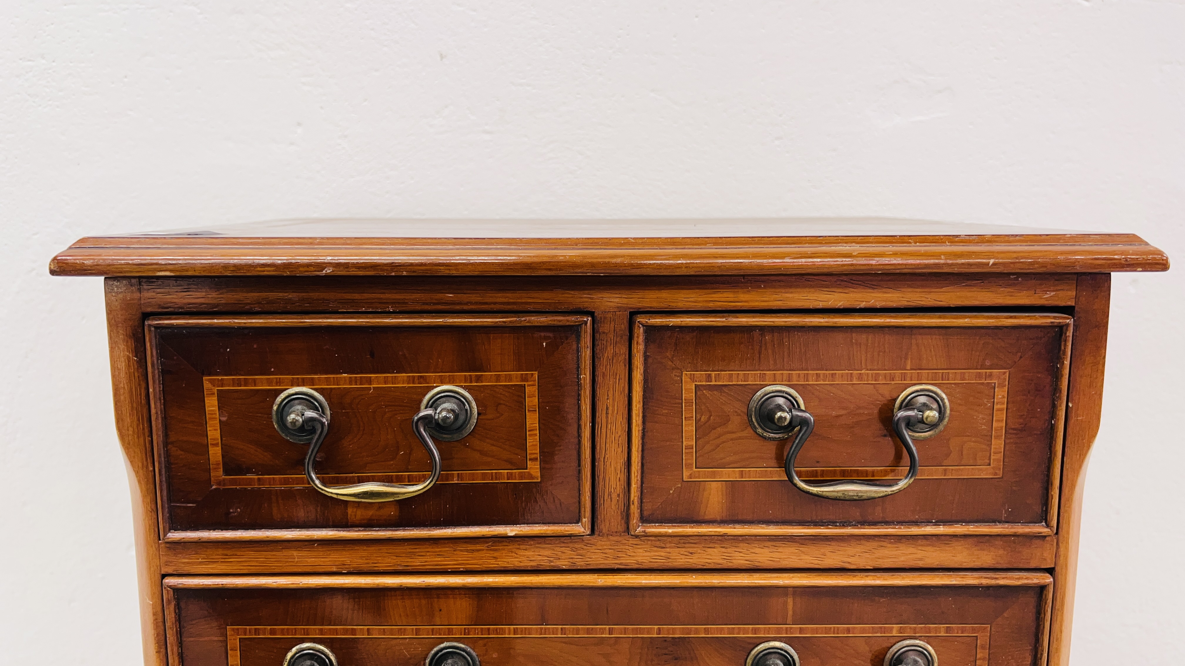 REPRODUCTION MINIATURE TWO OVER THREE DRAWER CHEST WITH INLAID BANDING WIDTH 46.5CM. DEPTH 32.5CM. - Image 6 of 9