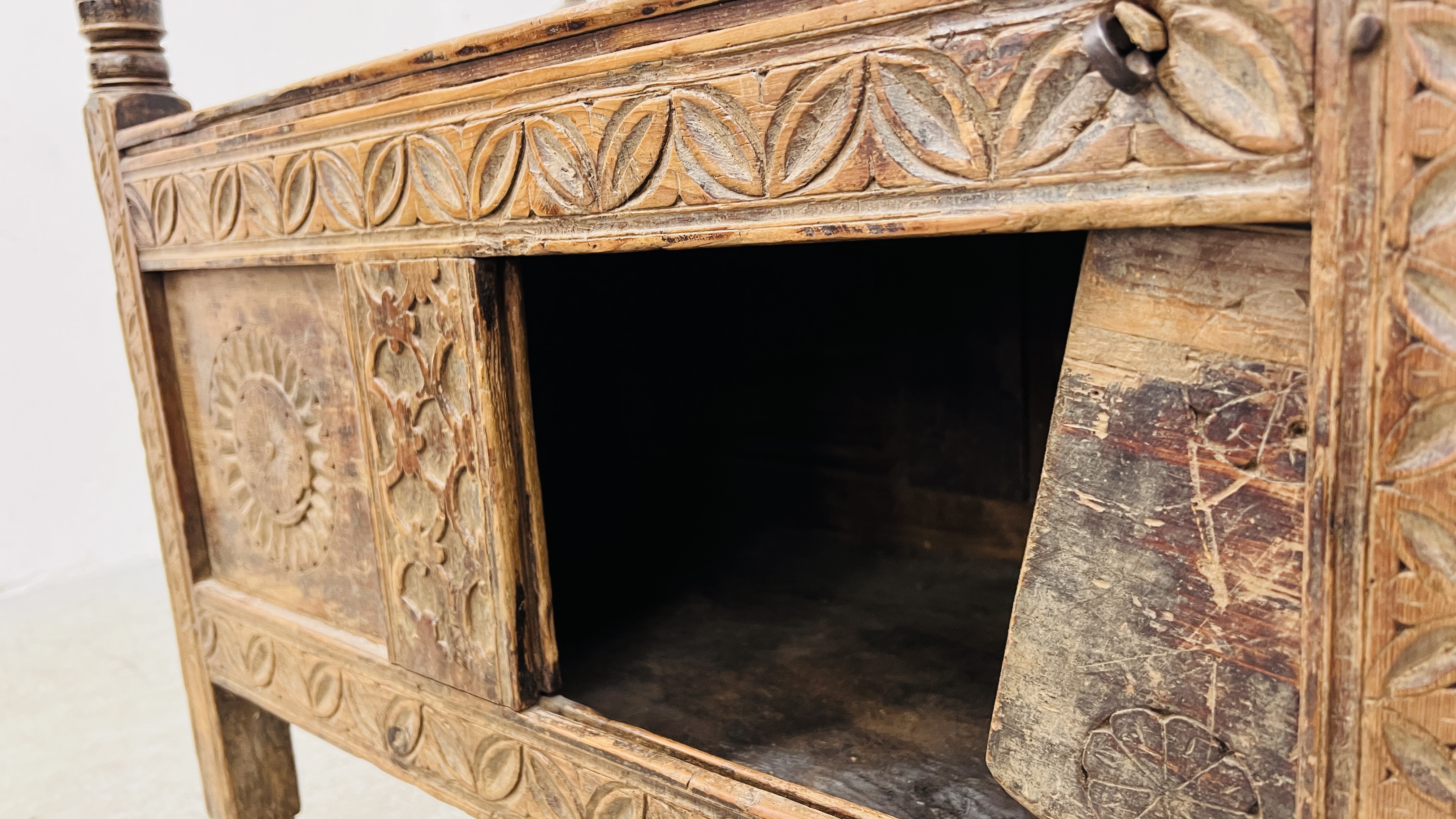 AN EASTERN HAND CARVED C19TH. DOWRY CHEST/CUPBOARD, WIDTH 71CM. DEPTH 40CM. HEIGHT 68CM. - Image 12 of 17