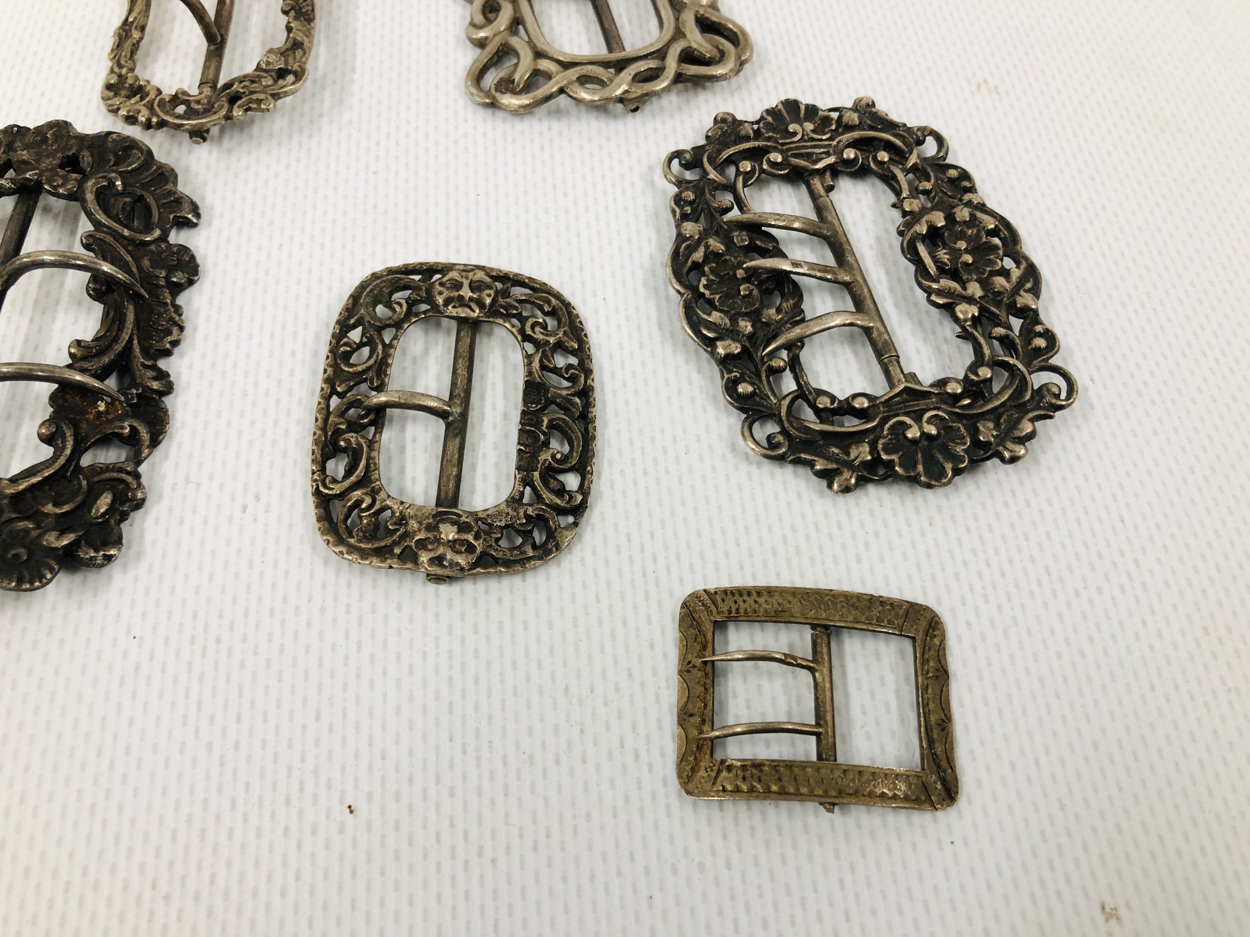 A GROUP OF SIX SILVER BUCKLES, VARIOUS DATES AND MAKERS. - Image 2 of 7