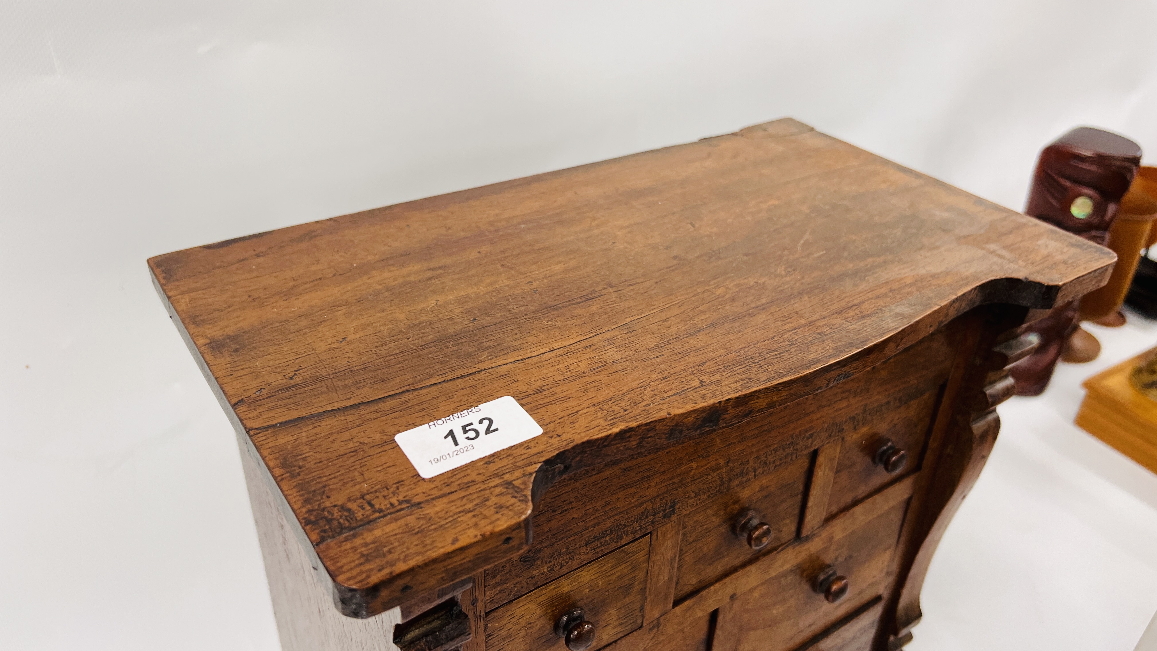 A MINIATURE HARDWOOD MULTI DRAWER CHEST WITH HINGED TOP - WOULD BE IDEAL FOR SEWING ACCESSORIES - Image 4 of 9