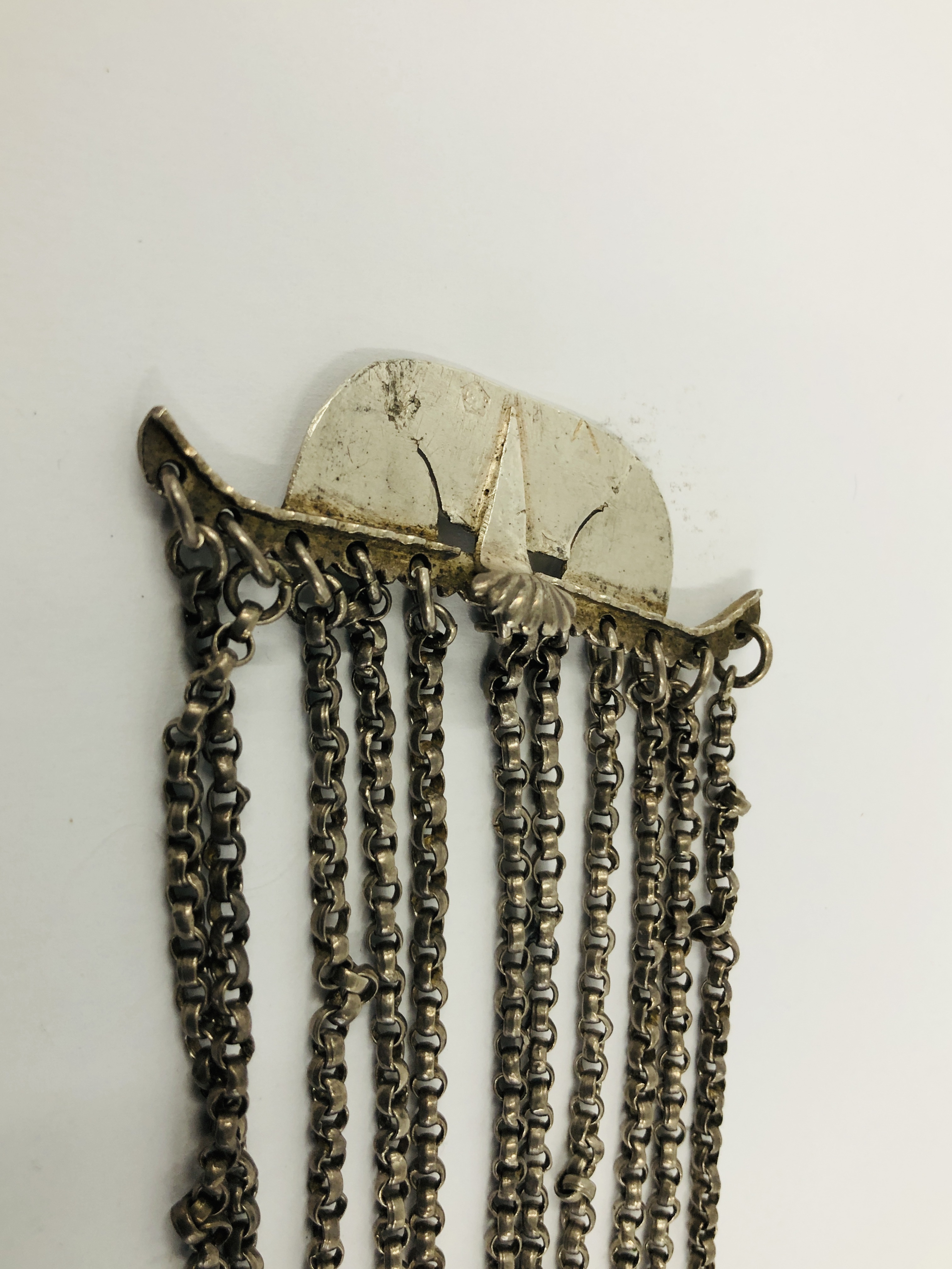 A VINTAGE BOSNIAN BALKAN STYLE SILVER CHAIN BRACELET, - Image 9 of 13