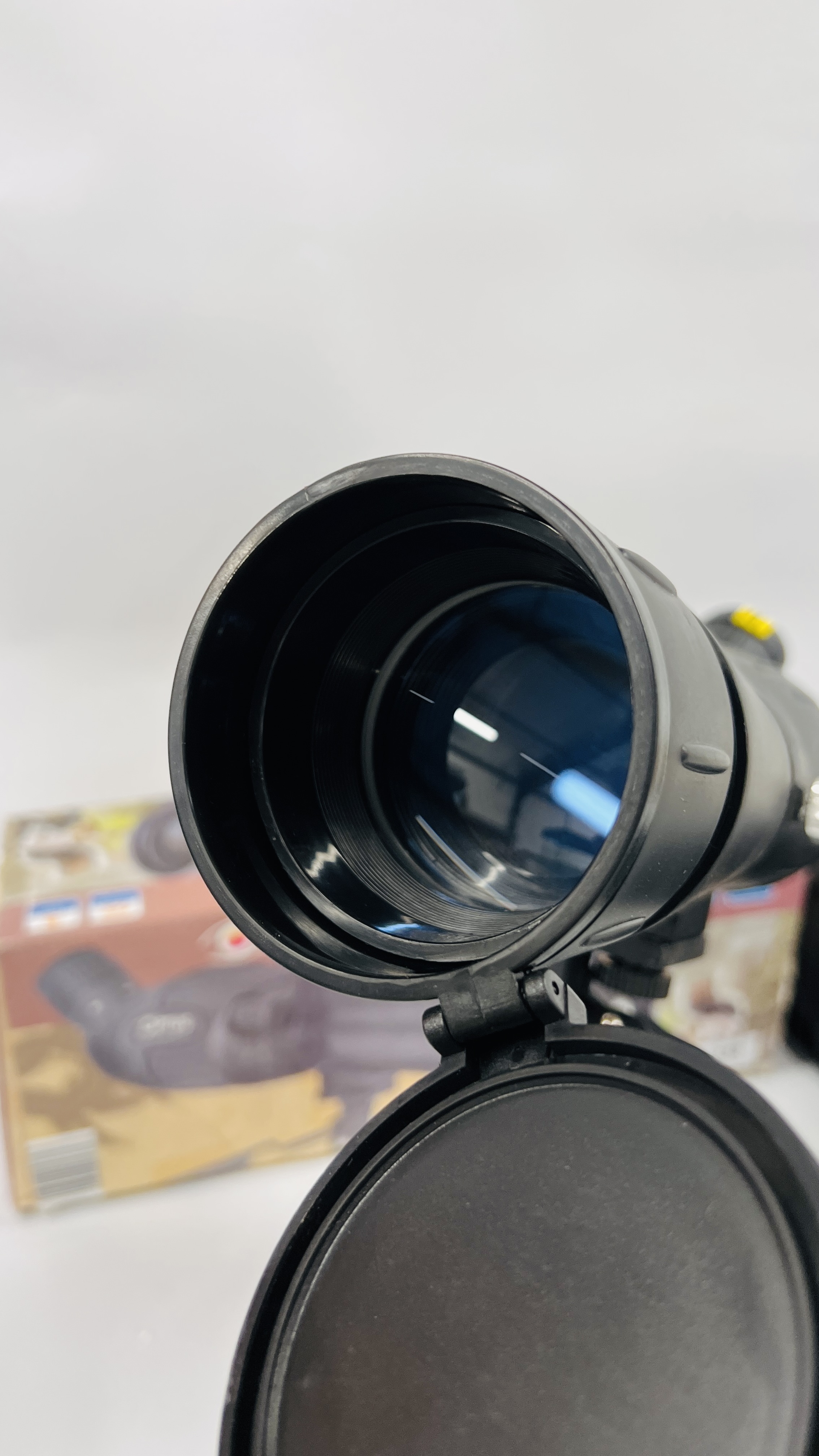 BOXED OPTUS ZOOM SPOTTING SCOPE - Image 7 of 9