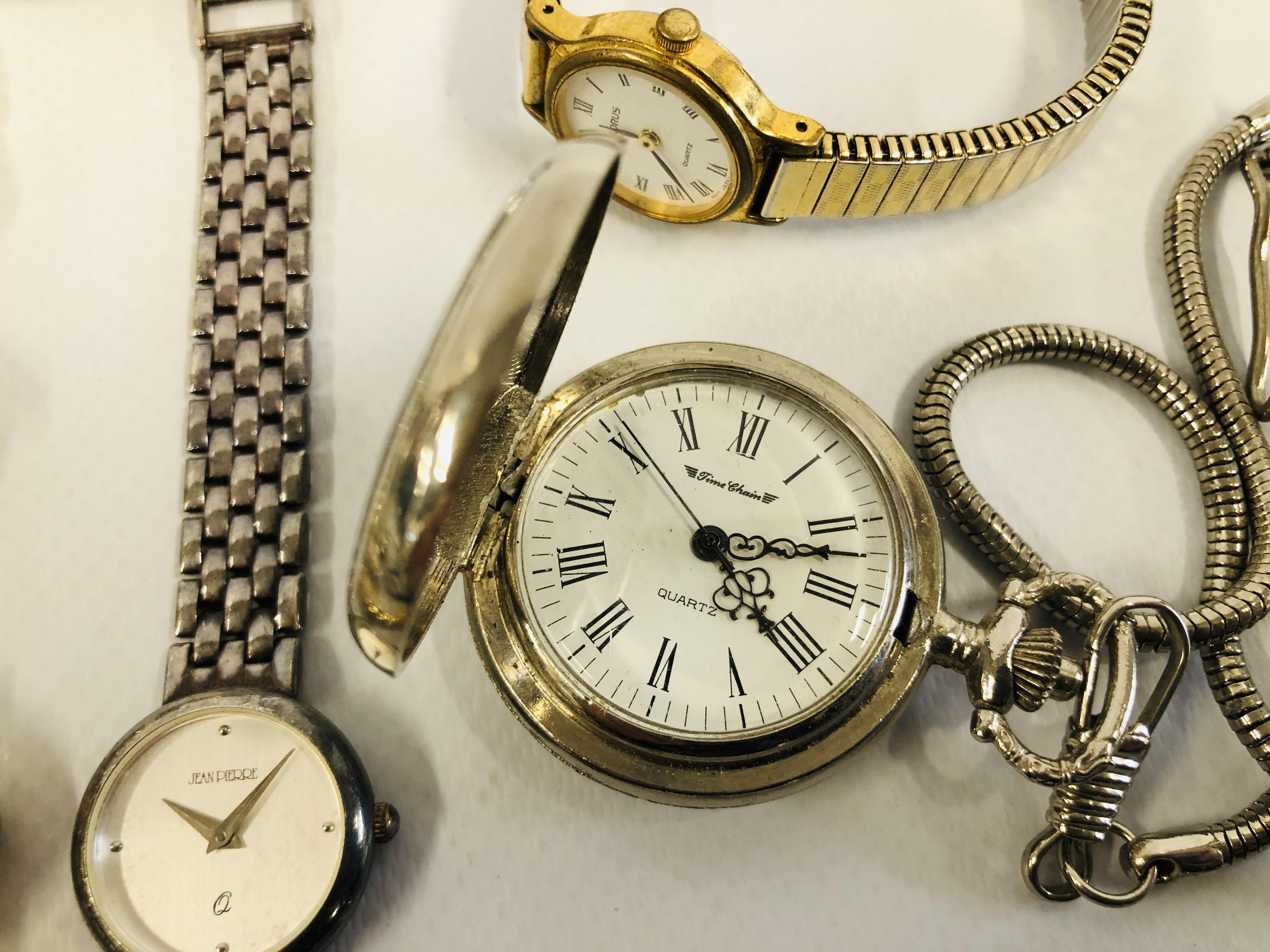 COLLECTION OF VARIOUS WATCHES TO INCLUDE SEKONDA, INGERSOLL ETC - SPARES AND REPAIRS. - Image 7 of 9
