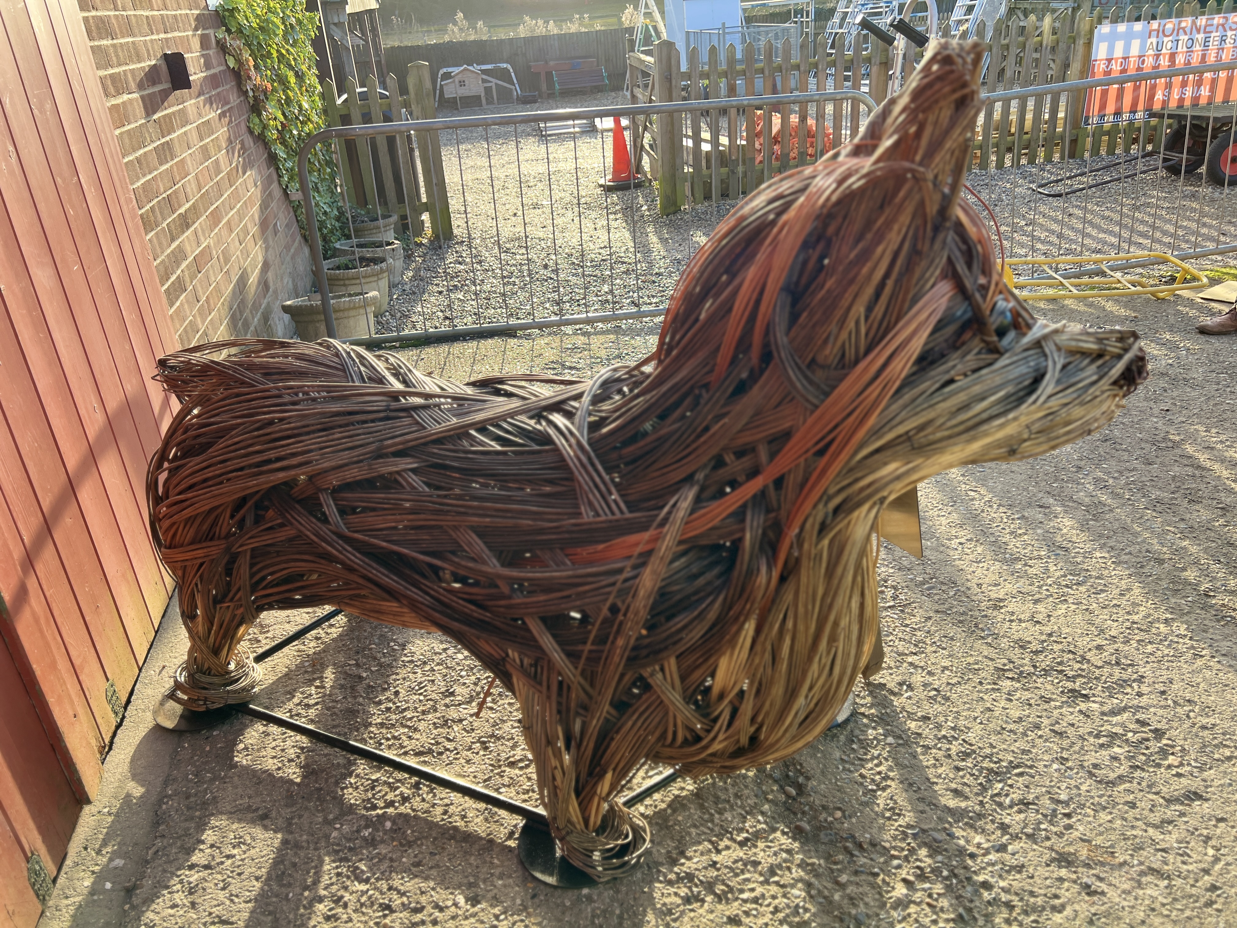 A TIN HOUSE OVERSIZE WILLOW CORGI SCULPTURE BY ALI MACKENZIE "BETTY" No. - Image 7 of 11