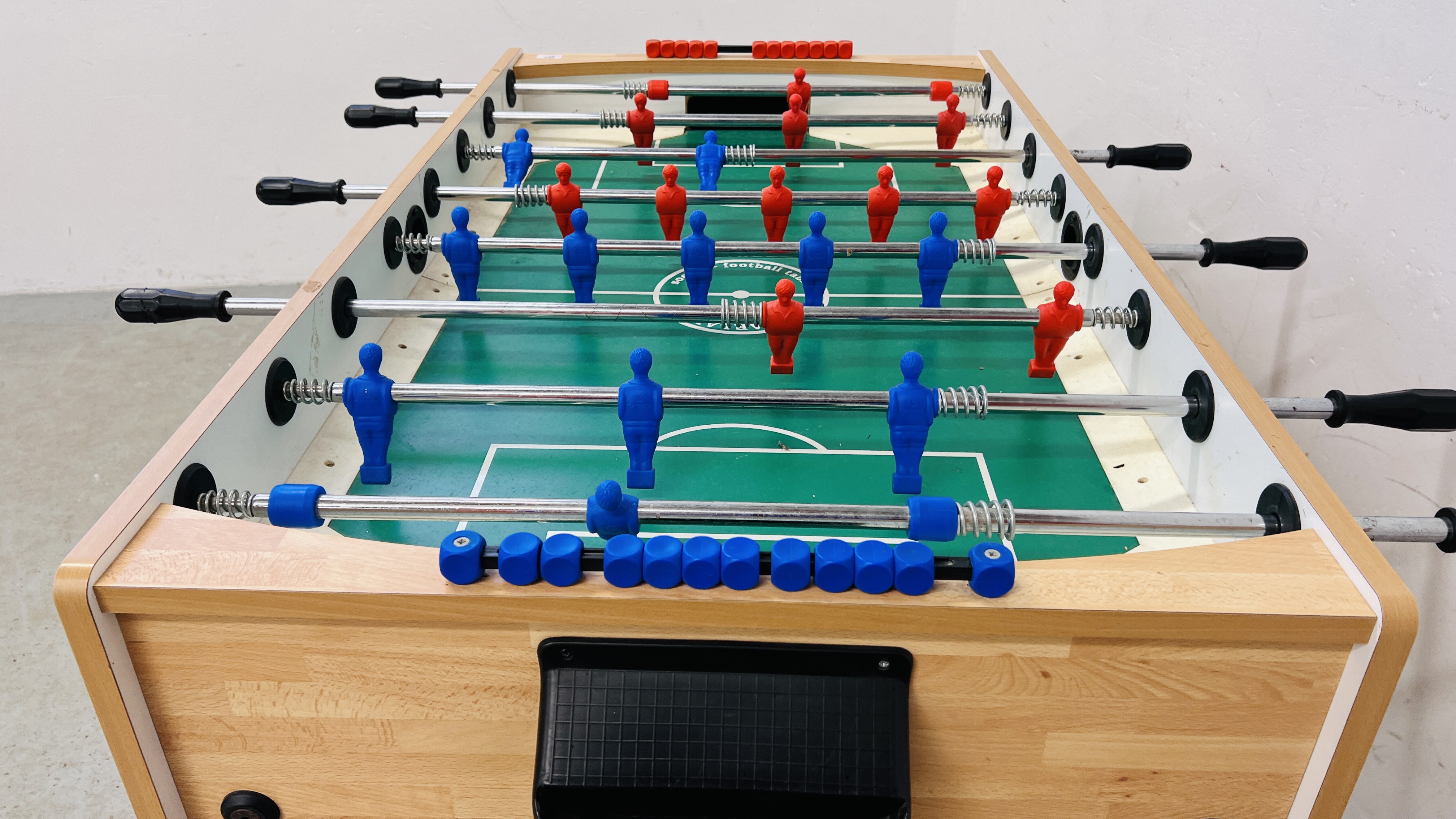 A MODERN TABLE FOOTBALL GAME W 74CM X D 130CM X H 87CM. - Image 6 of 11