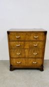 A VINTAGE WALNUT FINISH 4 DRAWER CHEST OF DRAWERS WITH PLASTIC DECO HANDLES W 77CM. X 43CM. X 94CM.