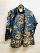 A TRADITIONAL CHINESE VINTAGE SILK AND SATIN TUNIC,