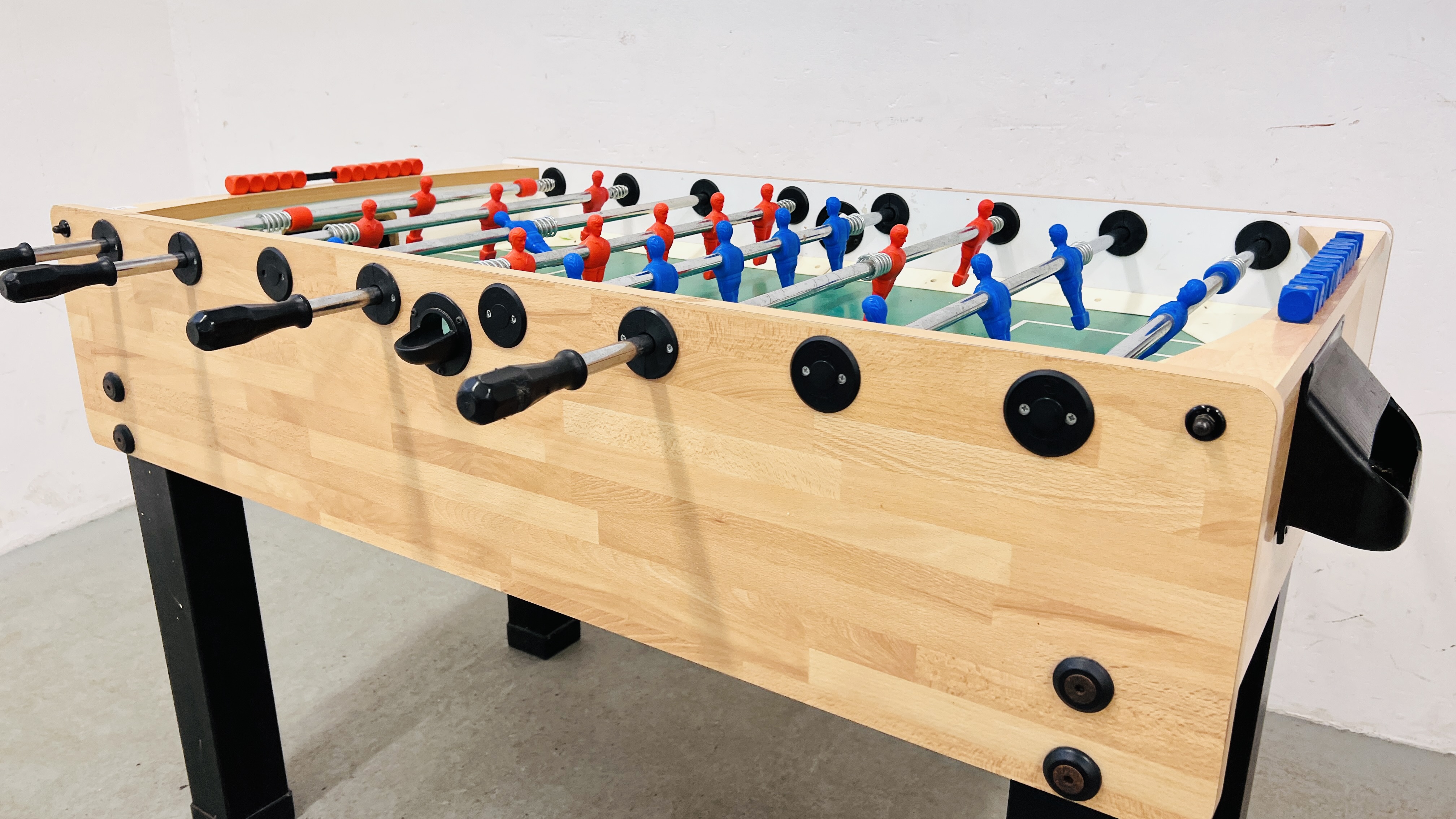 A MODERN TABLE FOOTBALL GAME W 74CM X D 130CM X H 87CM. - Image 2 of 11