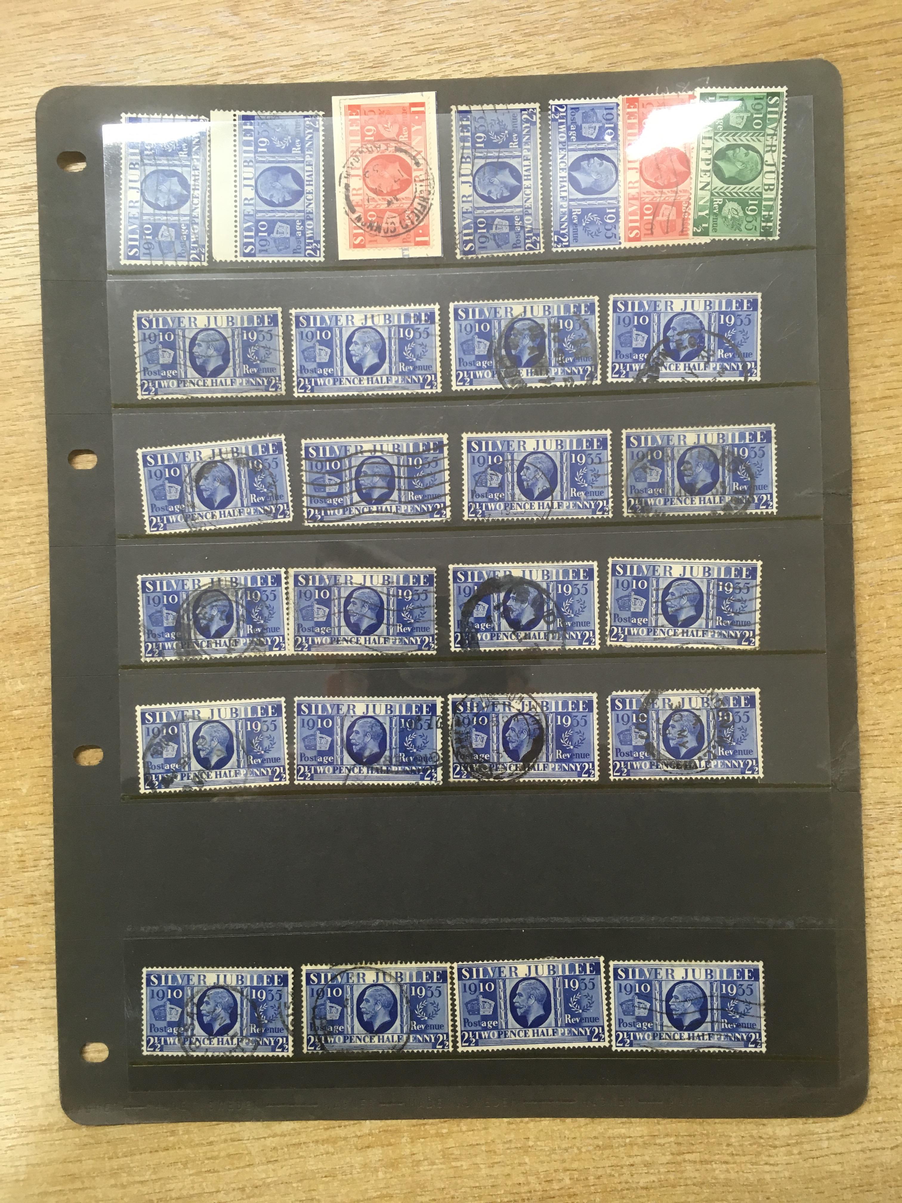 TUB OF GB STAMPS IN ALBUM AND LOOSE, 1970S YEAR PACKS, MINT COMMEMS TO 1984 ETC. - Image 3 of 12