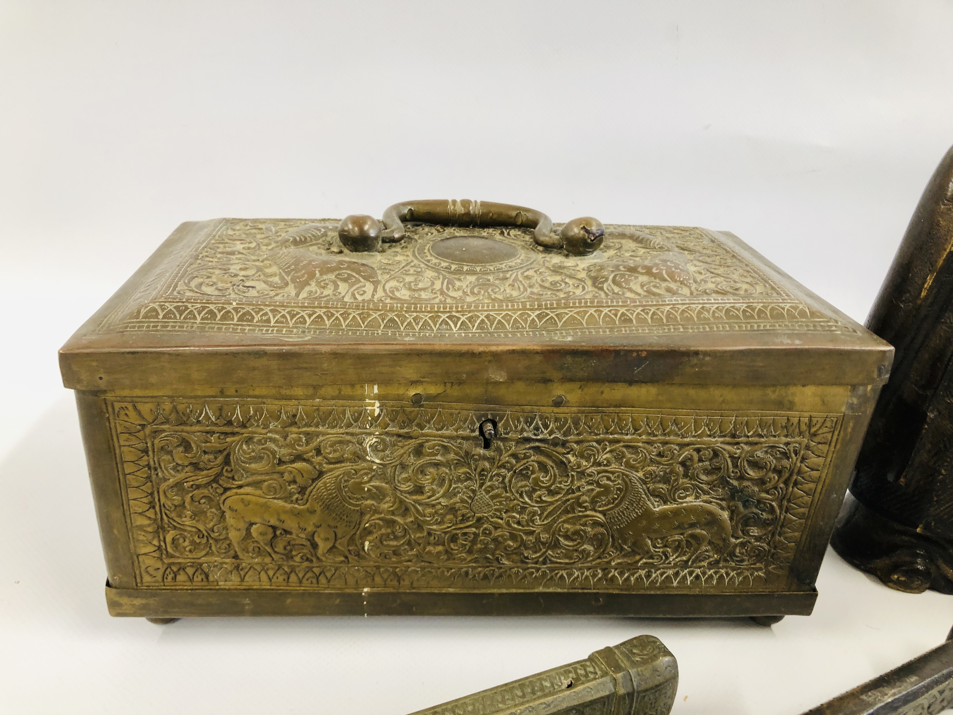 A GROUP OF 3 ASIAN STYLE METAL WORK INKWELLS ALONG WITH AN ELABORATE BRASS EMBOSSED CASKET - Image 2 of 15