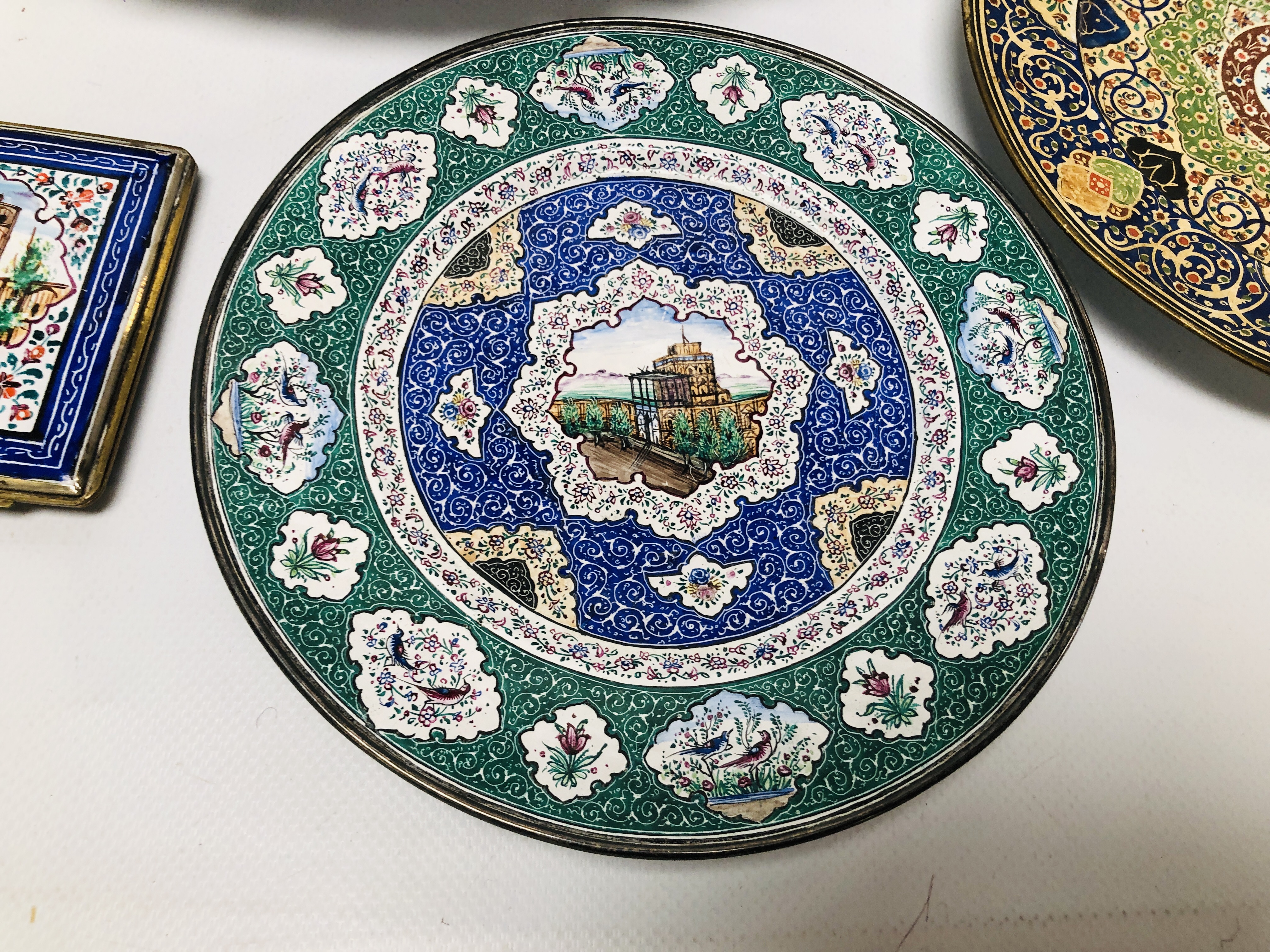 A GROUP OF FIVE INDIAN ENAMELLED PIECES AN OVAL BOWL, AN OVAL DISH, - Image 2 of 10