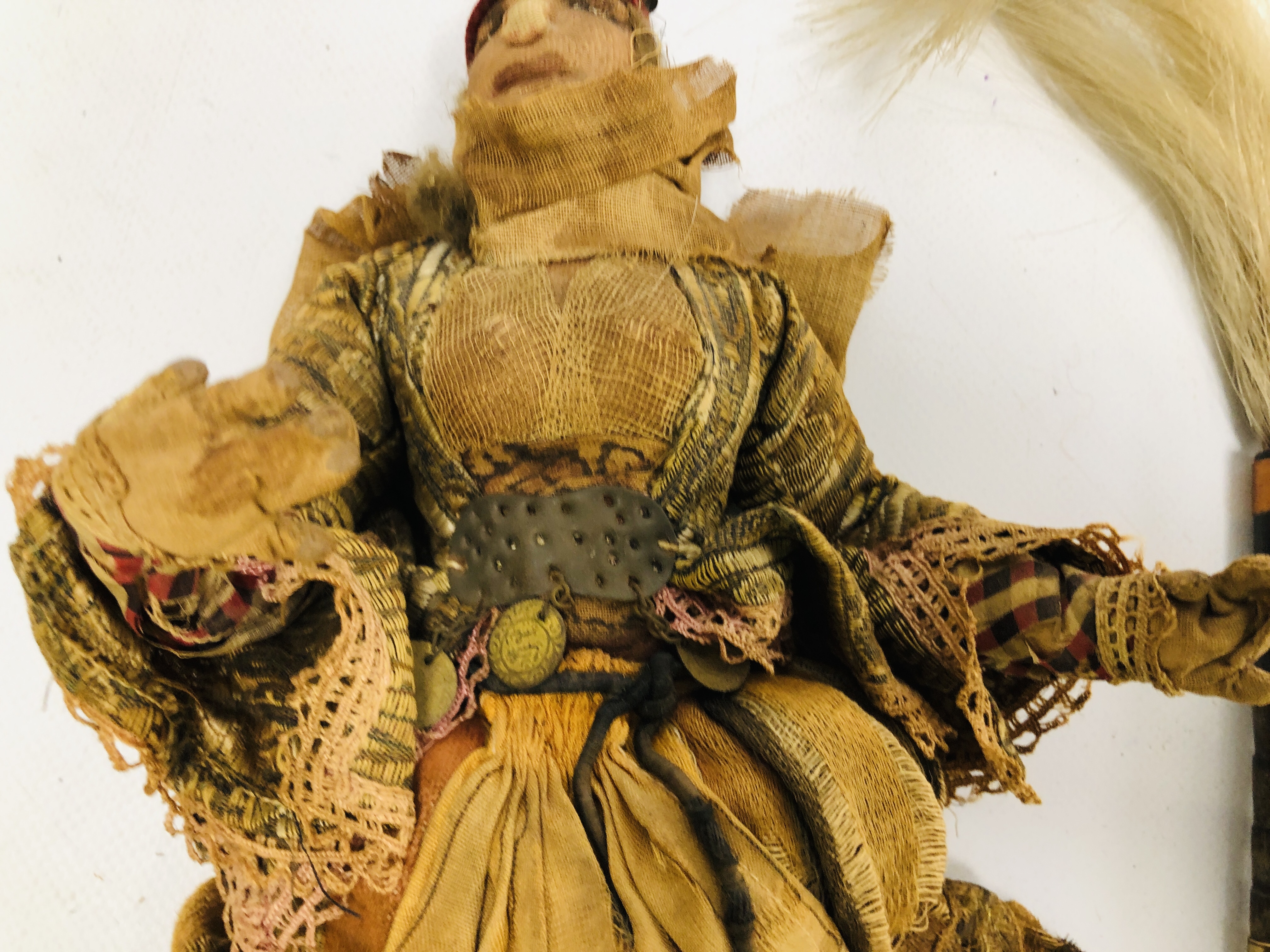 A VINTAGE AFGHAN HANDMADE DOLL, WEARING TRADITIONAL DRESS, - Image 3 of 10