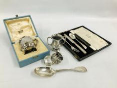 A COLLECTION OF SILVER ITEMS TO INCLUDE A SILVER TABLE SPOON INSCRIBED T.L.