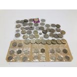 SELECTION OF COLLECTIVE COMMEMORATIVE CROWNS AND COLLECTABLE 50p COINS.