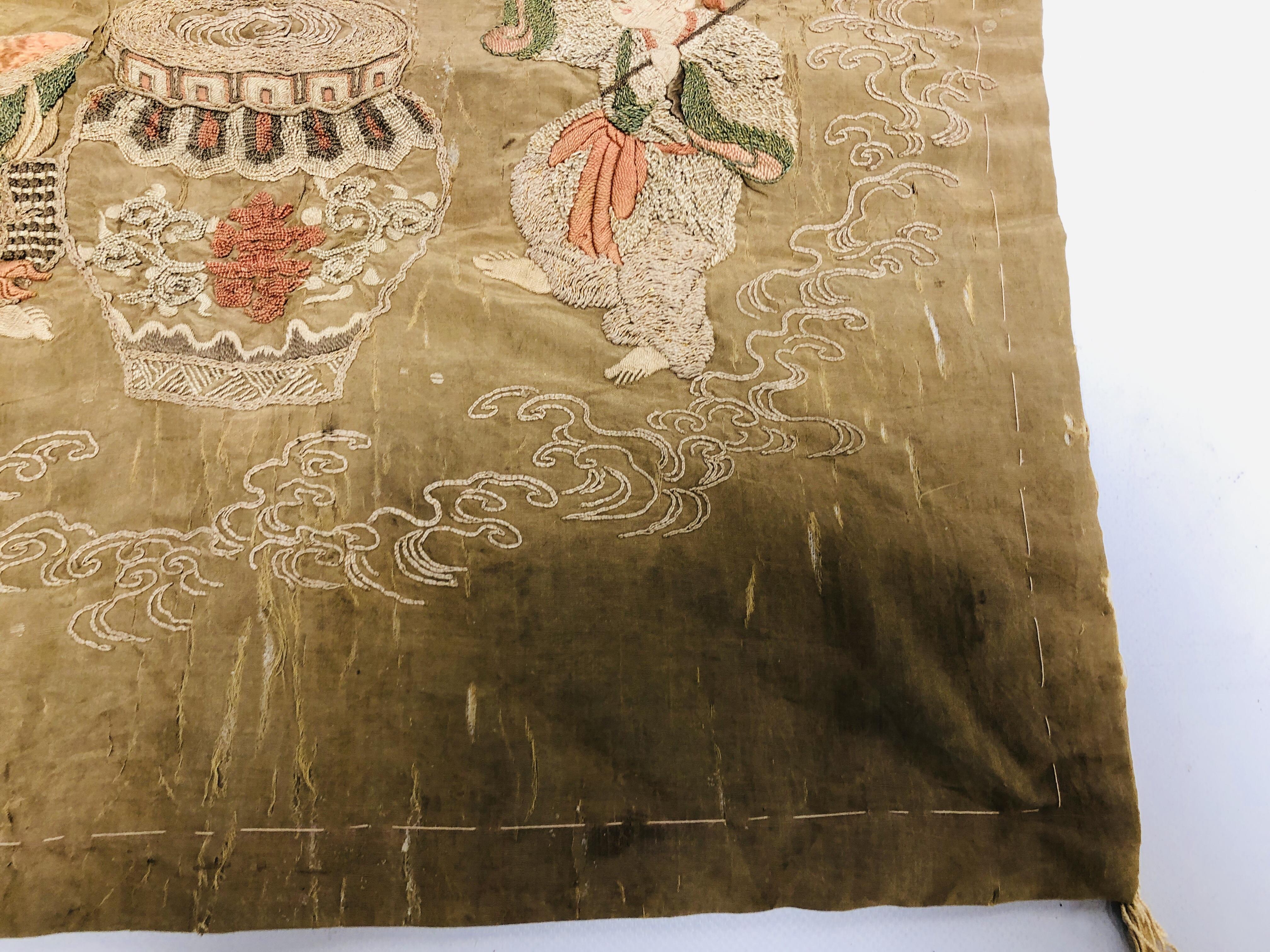 AN ANTIQUE JAPANESE SILK FUKUSA DEPICTING EMBROIDERED RED-HEADED SHOJO. - Image 5 of 10