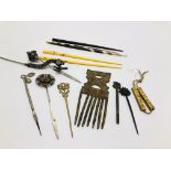 A TRAY OF COLLECTABLE OBJECTS TO INCLUDE VARIOUS HAIR PINS AND COMB ALONG WITH AN ORIENTAL BONE