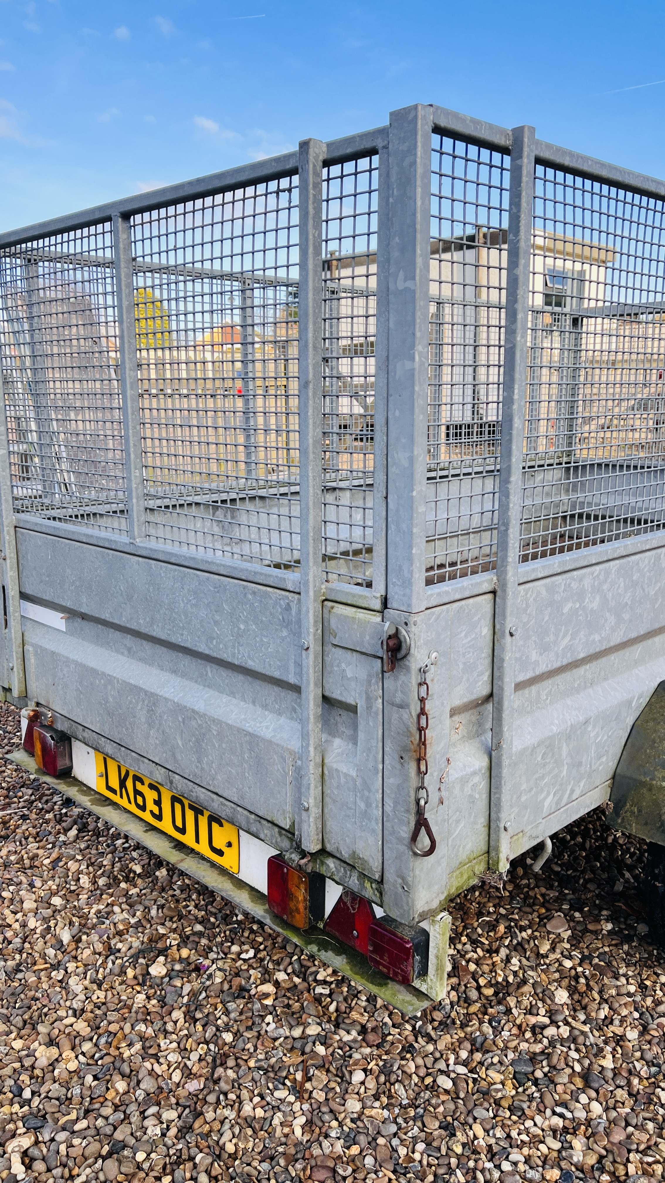 A PAGE TRAILERS TWIN AXLE GALVANISED CAR TRAILER WITH CAGE TOP, 8FT 7INCH X 4FT 7 INCH. - Image 13 of 14