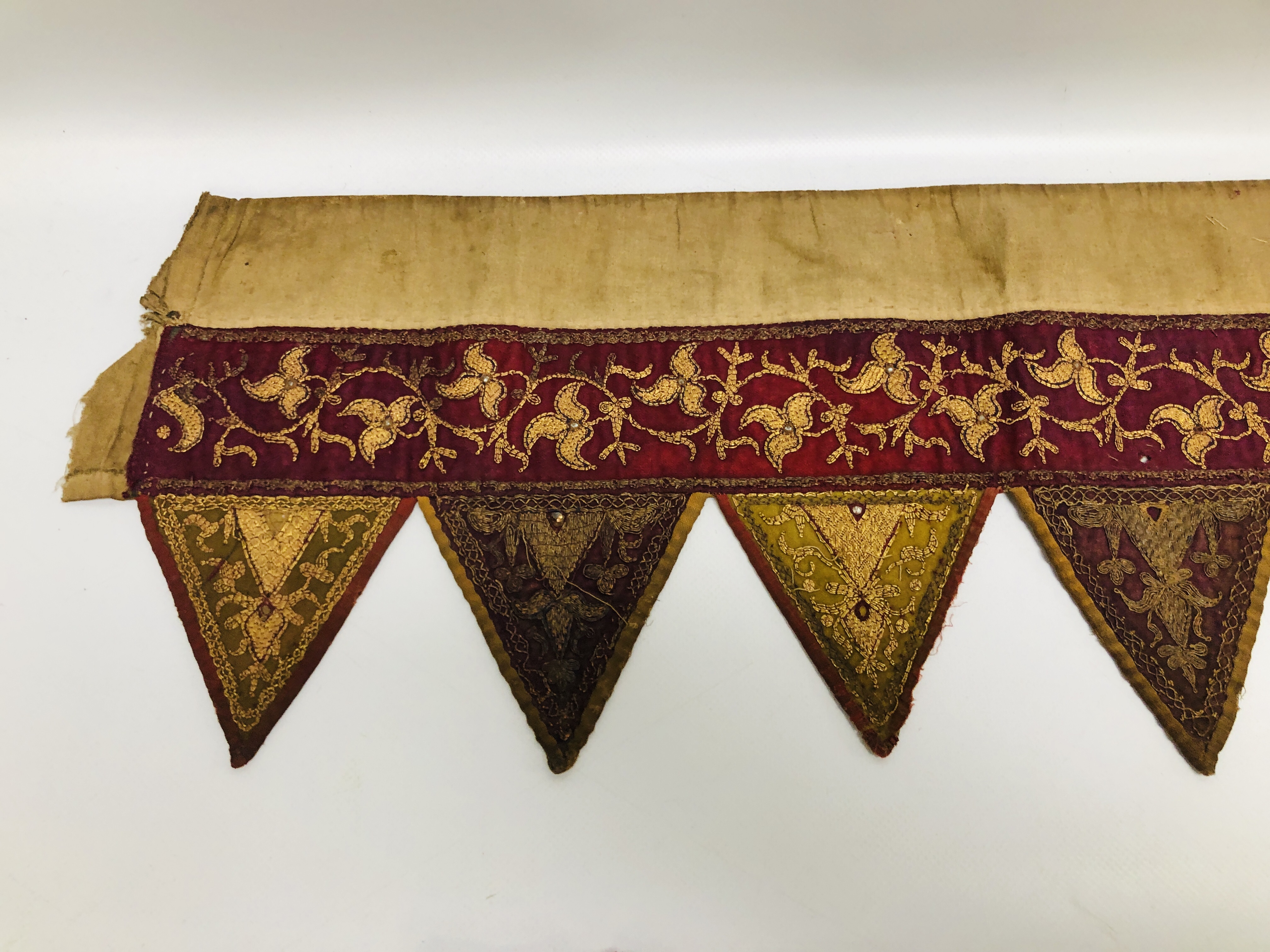 TWO AFGHAN EMBROIDERED DOOR HANGINGS WORKED WITH GOLD THREAD, 122CM AND 84CM. - Image 13 of 14