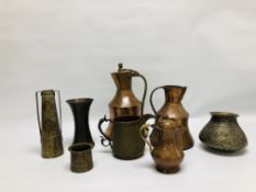 A BOX OF ASSORTED MIDDLE EASTERN AND ASIAN METAL WARE ARTIFACTS COMPRISING VARIOUS VESSELS,