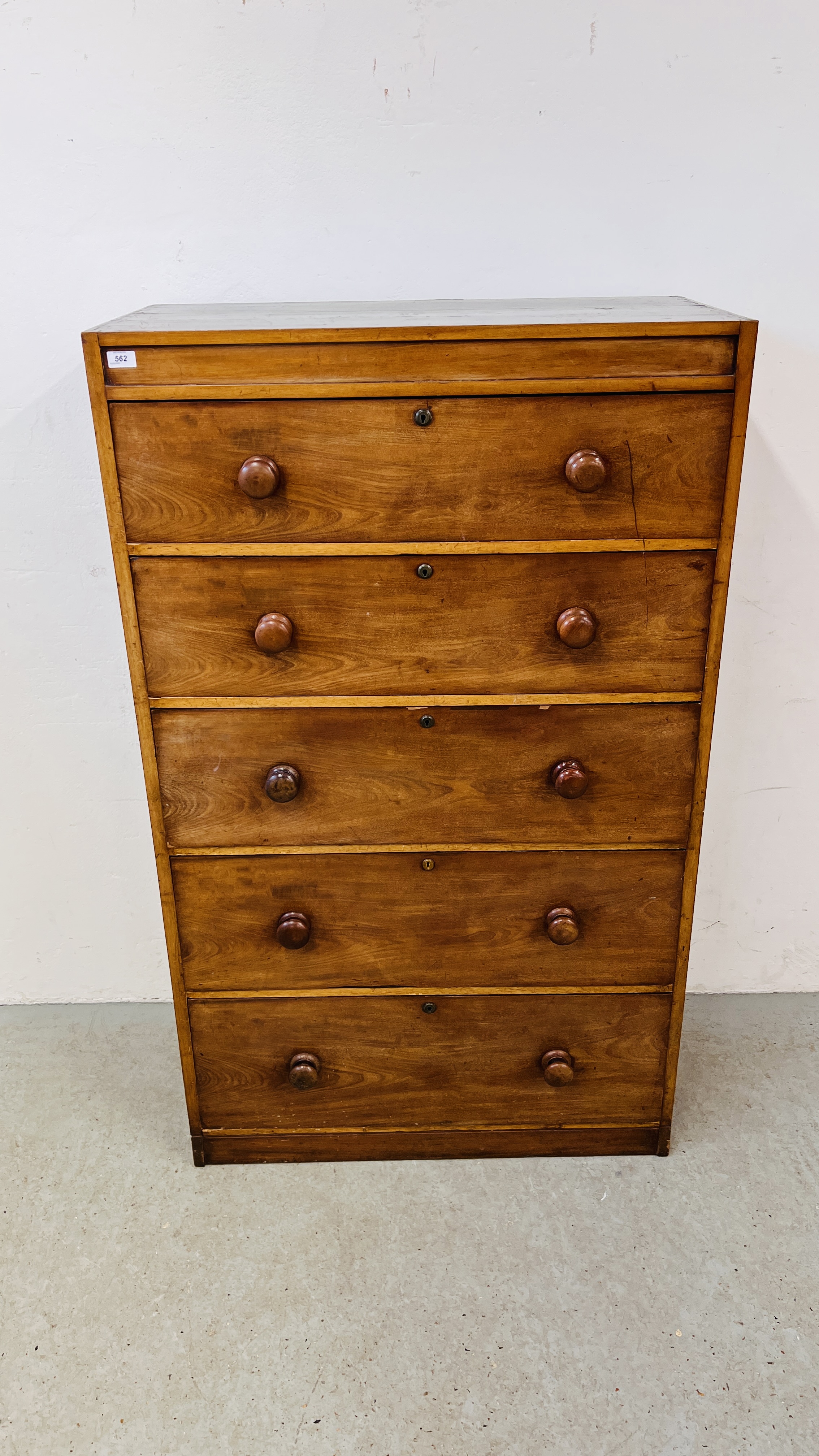 A LARGE MAHOGANY TALL BOY 5 DRAWER CHEST OF DRAWERS W 92CM. X D 46CM. X H 154CM. - Image 2 of 11