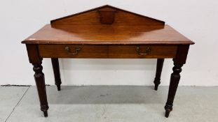 A VICTORIAN MAHOGANY SIDE TABLE, FACETED LEGS AND PITCHED UPSTAND W 117CM. X D 51CM. X H 90CM.