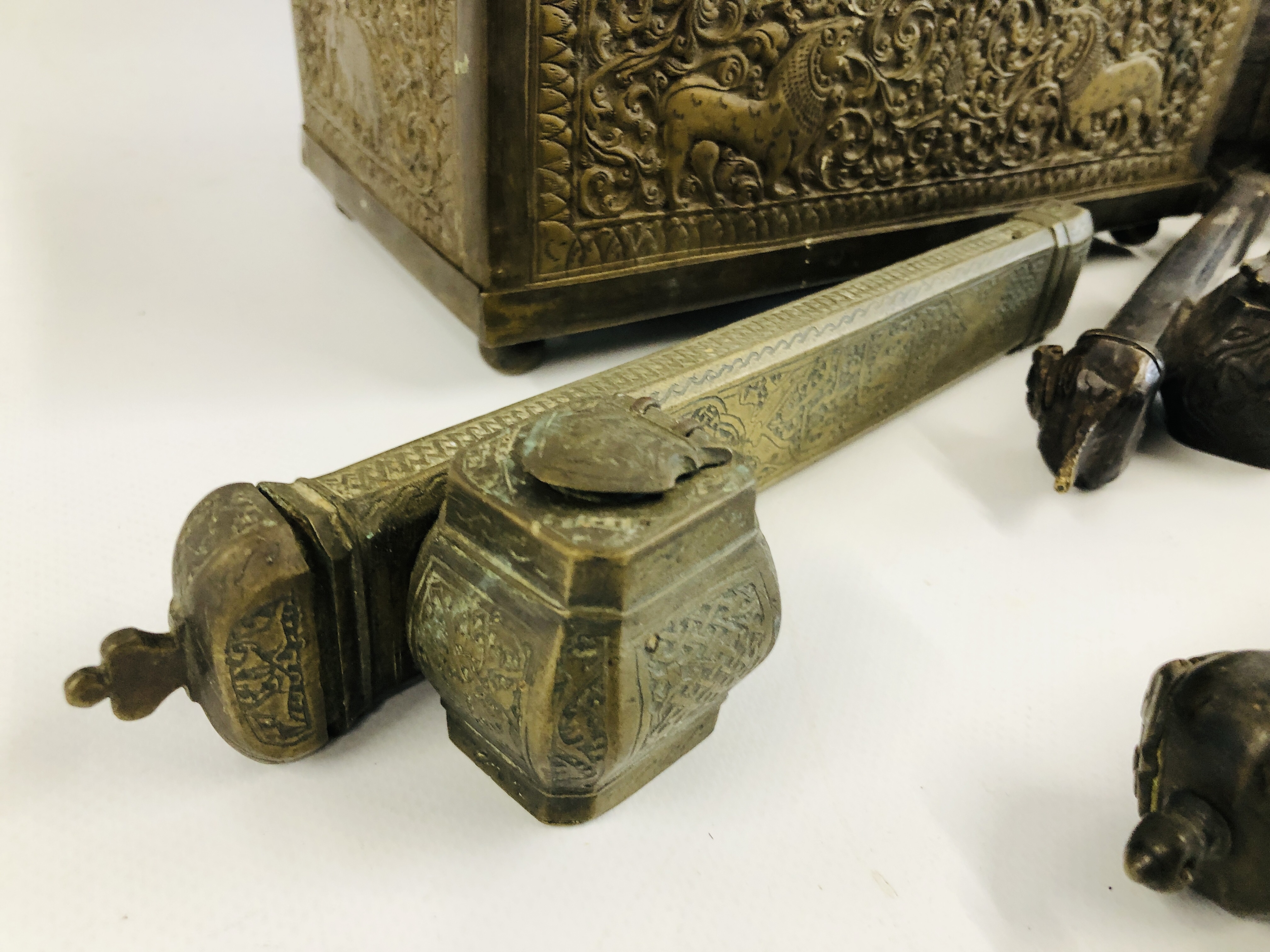 A GROUP OF 3 ASIAN STYLE METAL WORK INKWELLS ALONG WITH AN ELABORATE BRASS EMBOSSED CASKET - Image 6 of 15