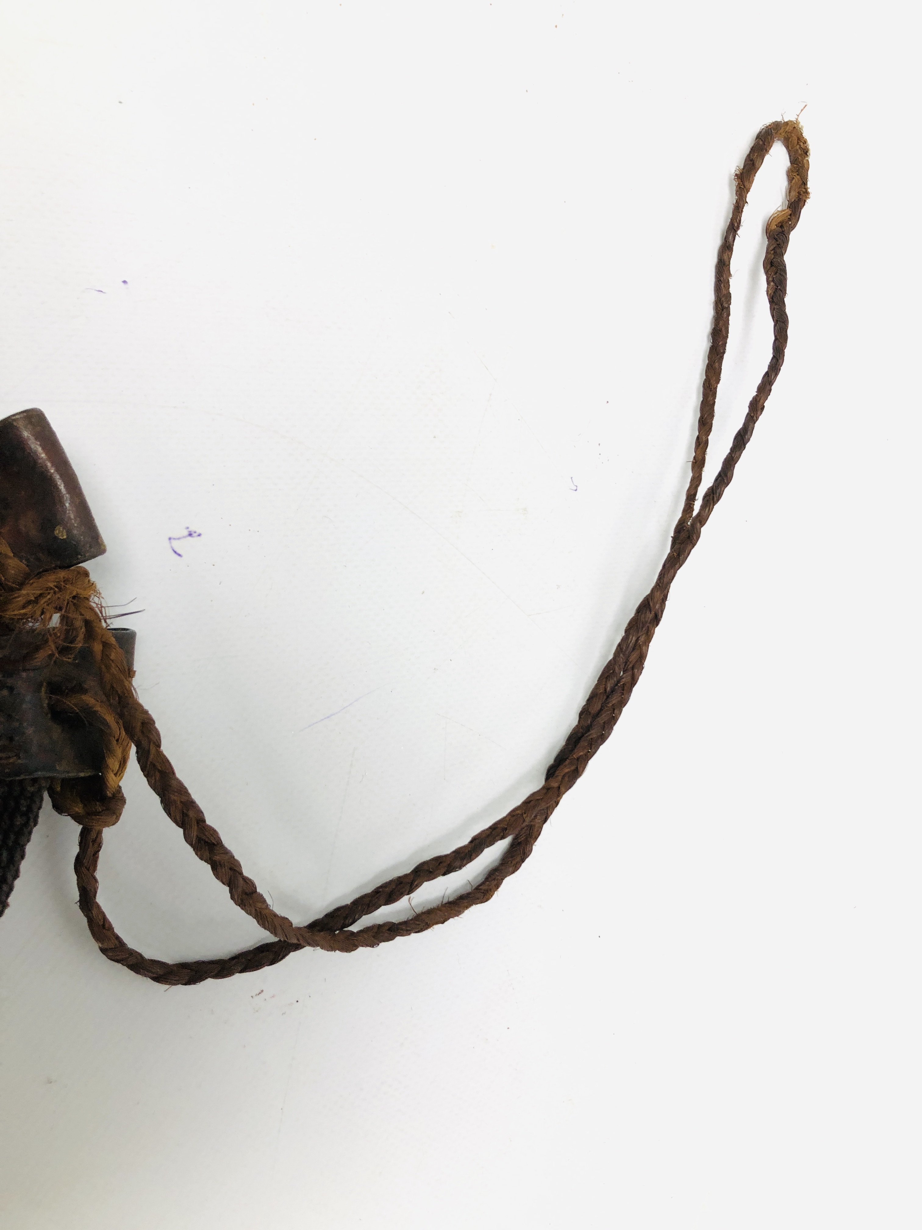 AN AFRICAN KIKUYU BAG APPLIED WITH COWRIE SHELLS AND BEADS - Image 6 of 8