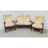 A PARKER KNOLL STYLE THREE PIECE SUITE COMPRISING OF TWO ARMCHAIRS AND A TWO SEATER SOFA,