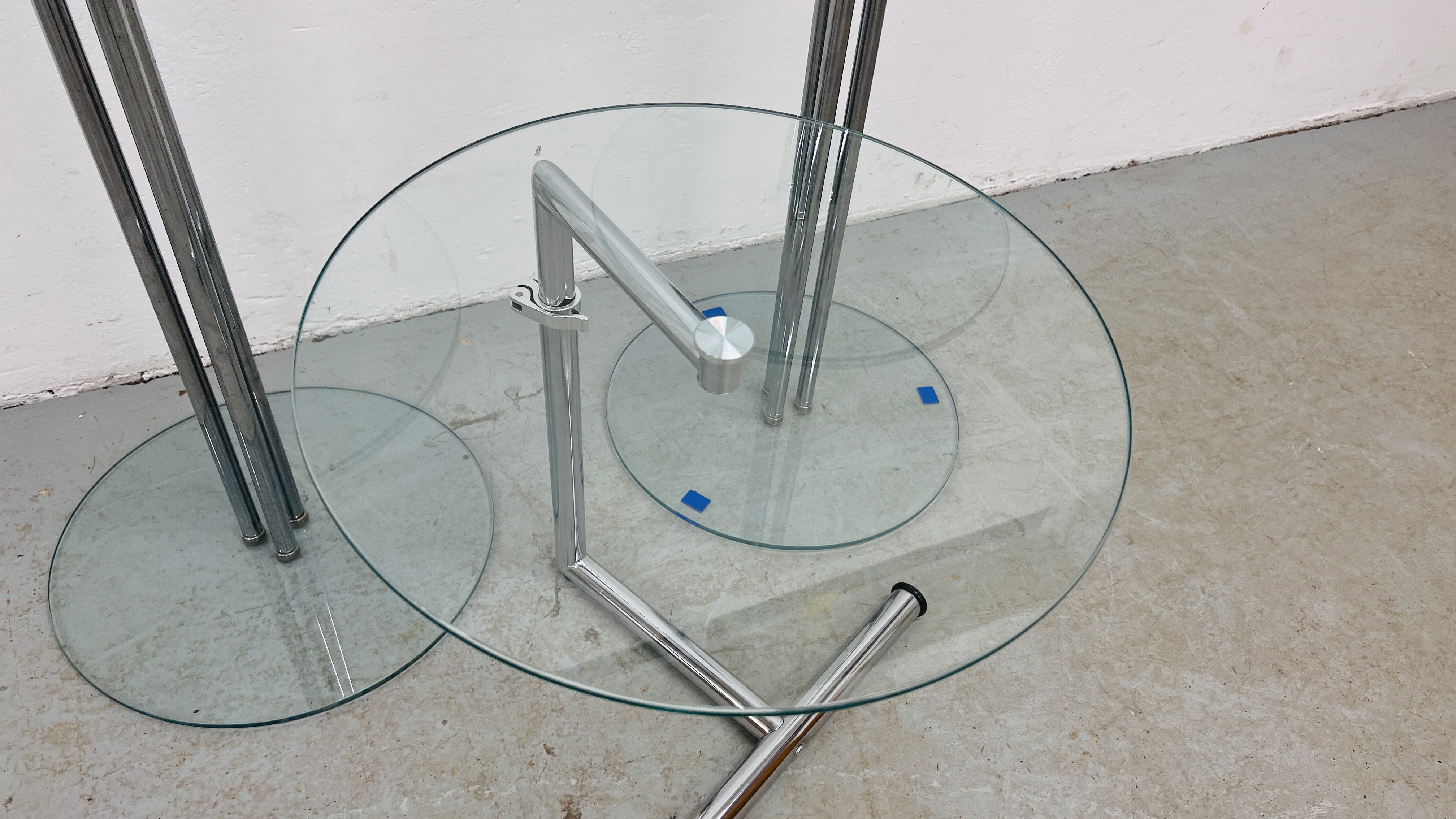 3 X DESIGNER GLASS AND CHROME OCCASIONAL TABLE. - Image 3 of 6