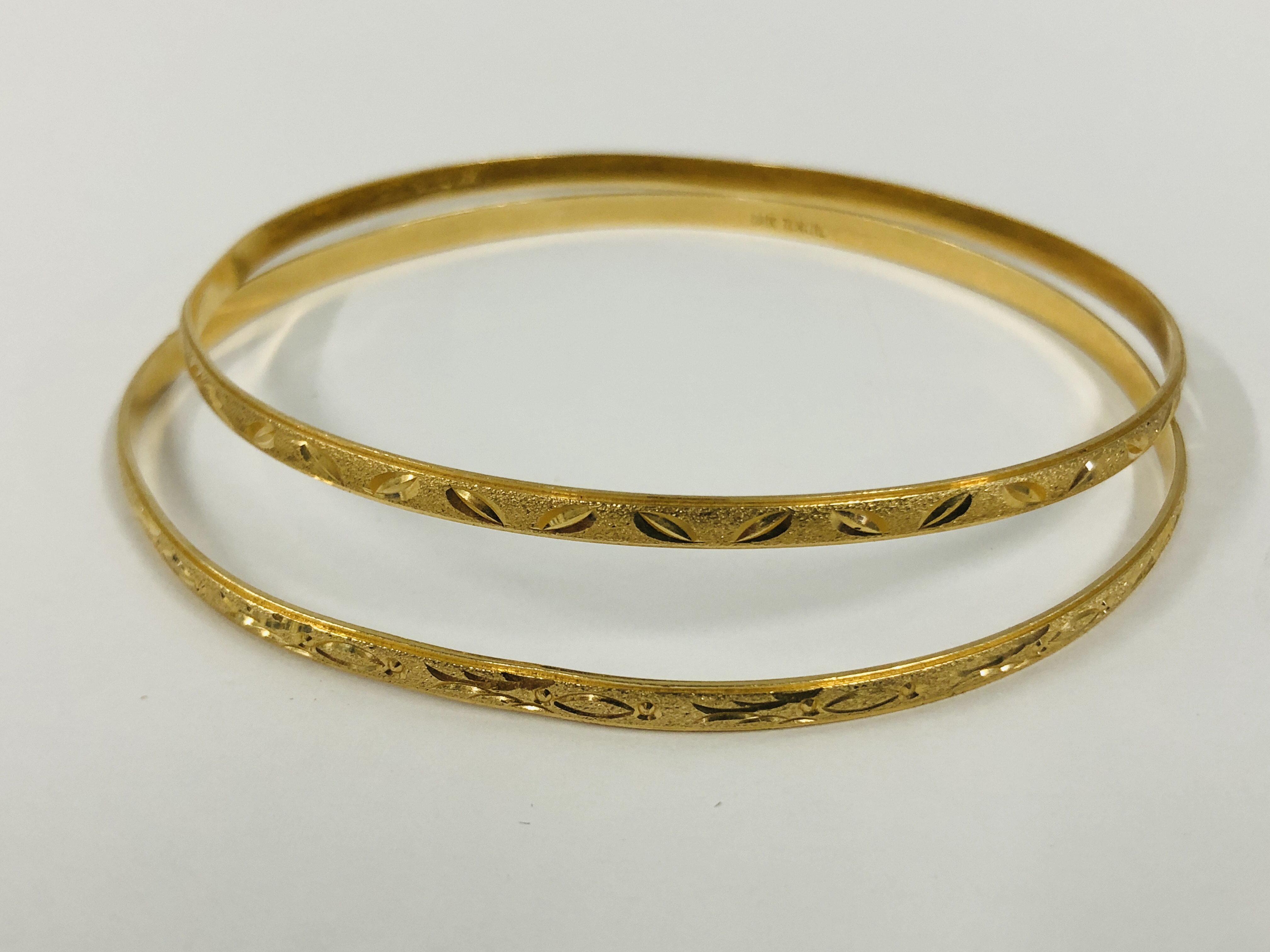 TWO BANGLE BRACELETS MARKED 14K TNR. - Image 6 of 6