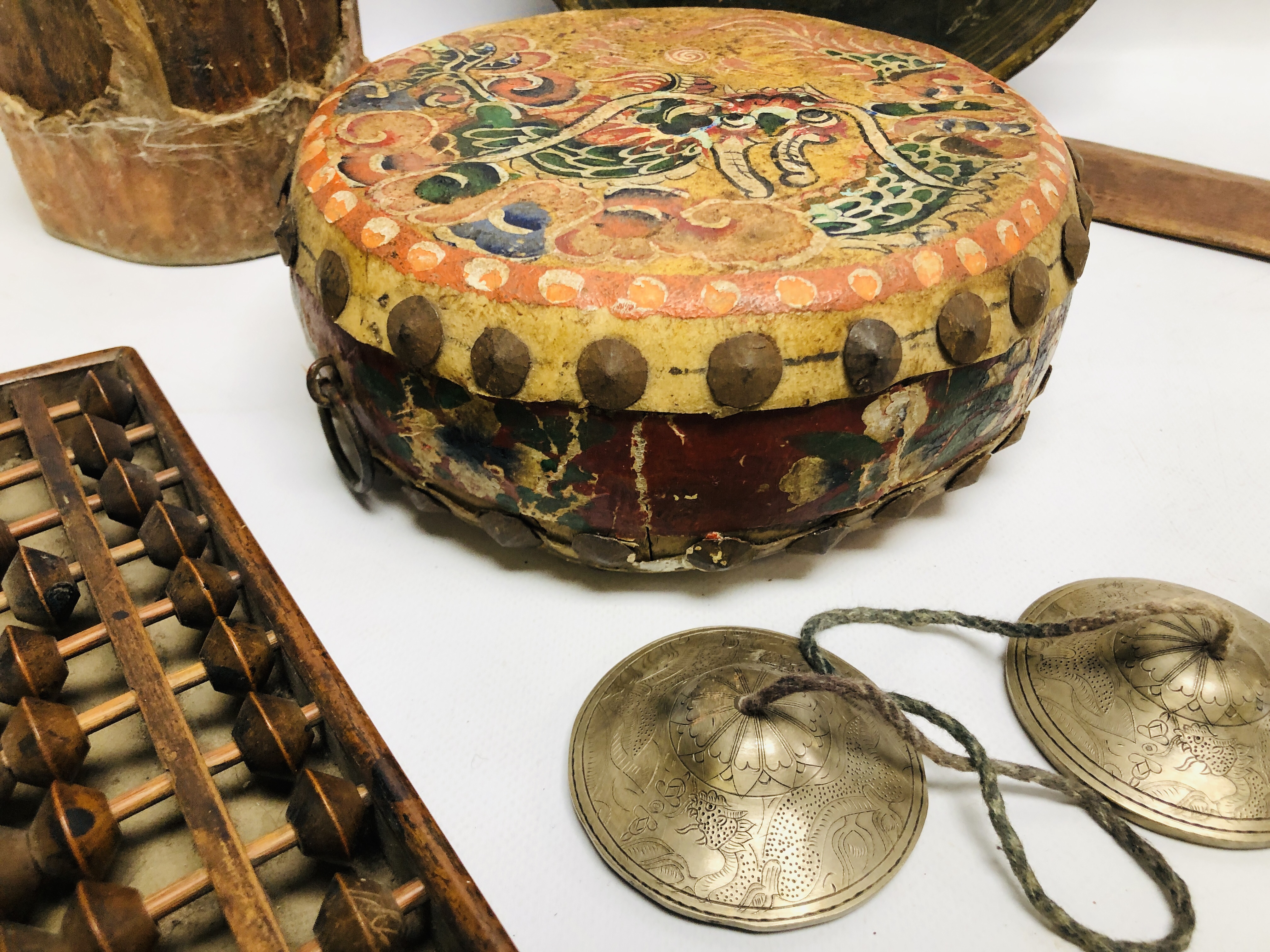 A GROUP OF VARIOUS MUSICAL INSTRUMENTS ALONG WITH A HARDWOOD ABACUS, - Image 15 of 18