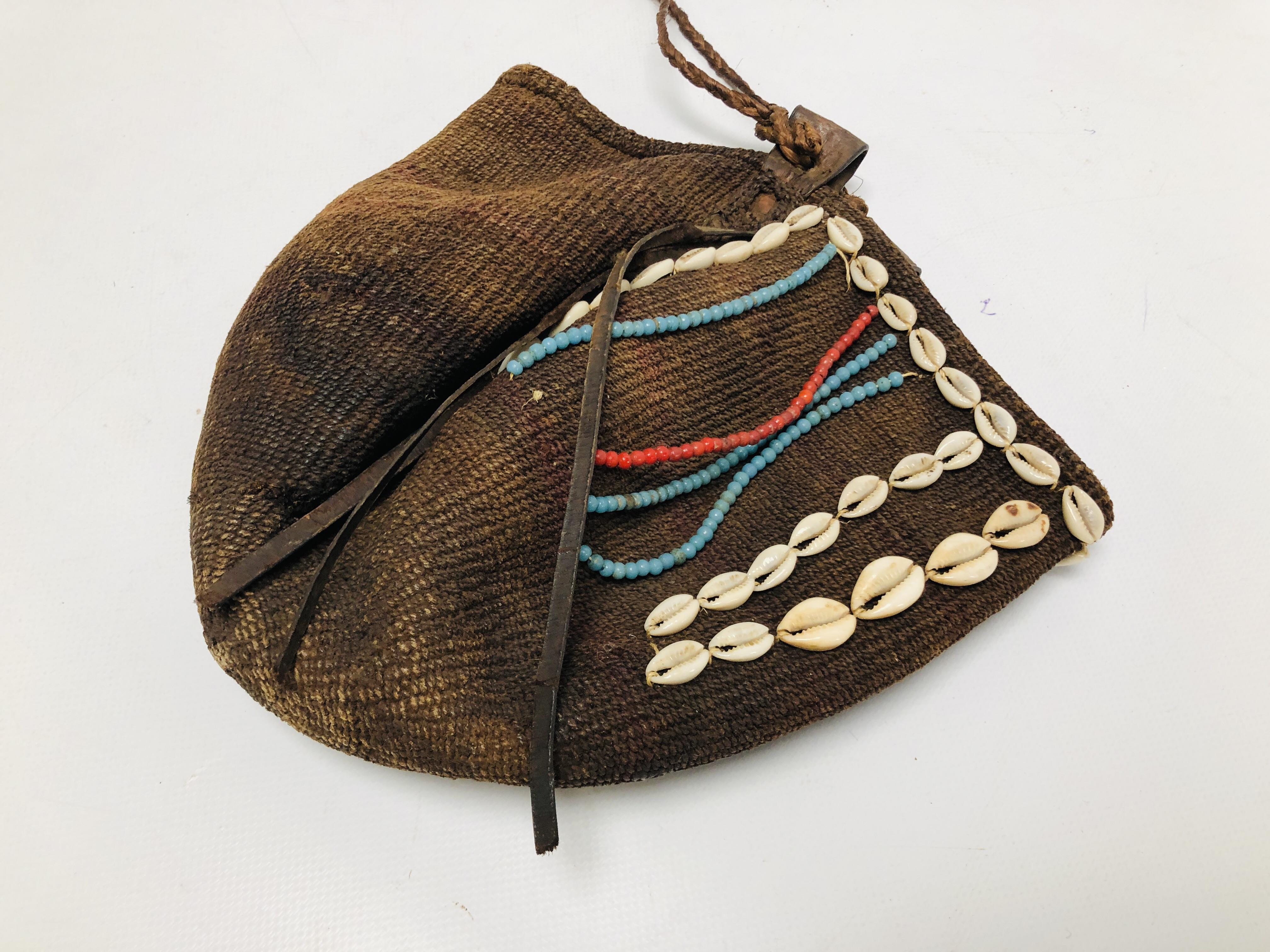 AN AFRICAN KIKUYU BAG APPLIED WITH COWRIE SHELLS AND BEADS - Image 2 of 8