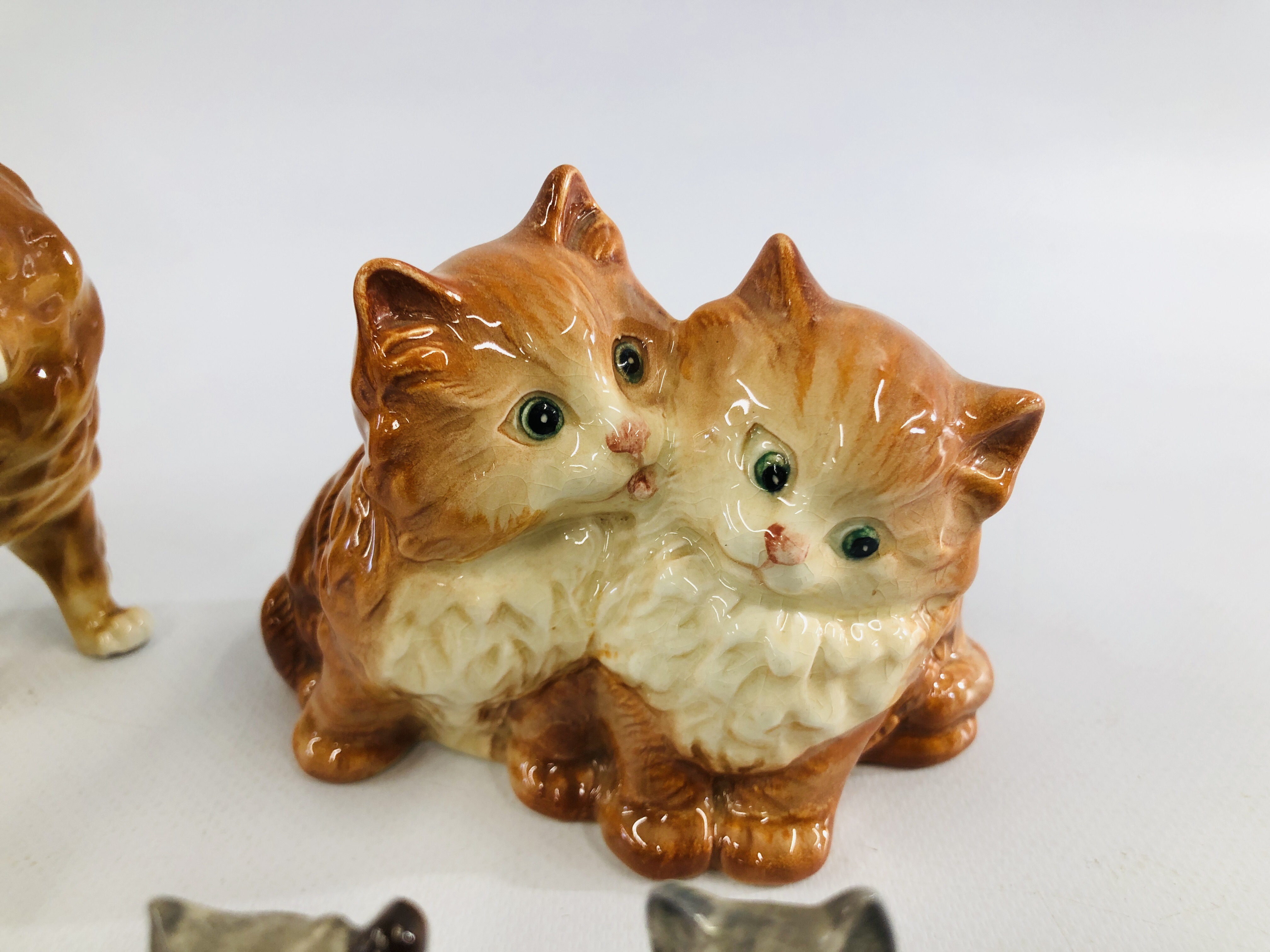 FOUR BESWICK "BANDSMEN" CATS AND BESWICK GINGER CAT ORNAMENT AND CHOW-CHOW DOG ORNAMENT - Image 4 of 9