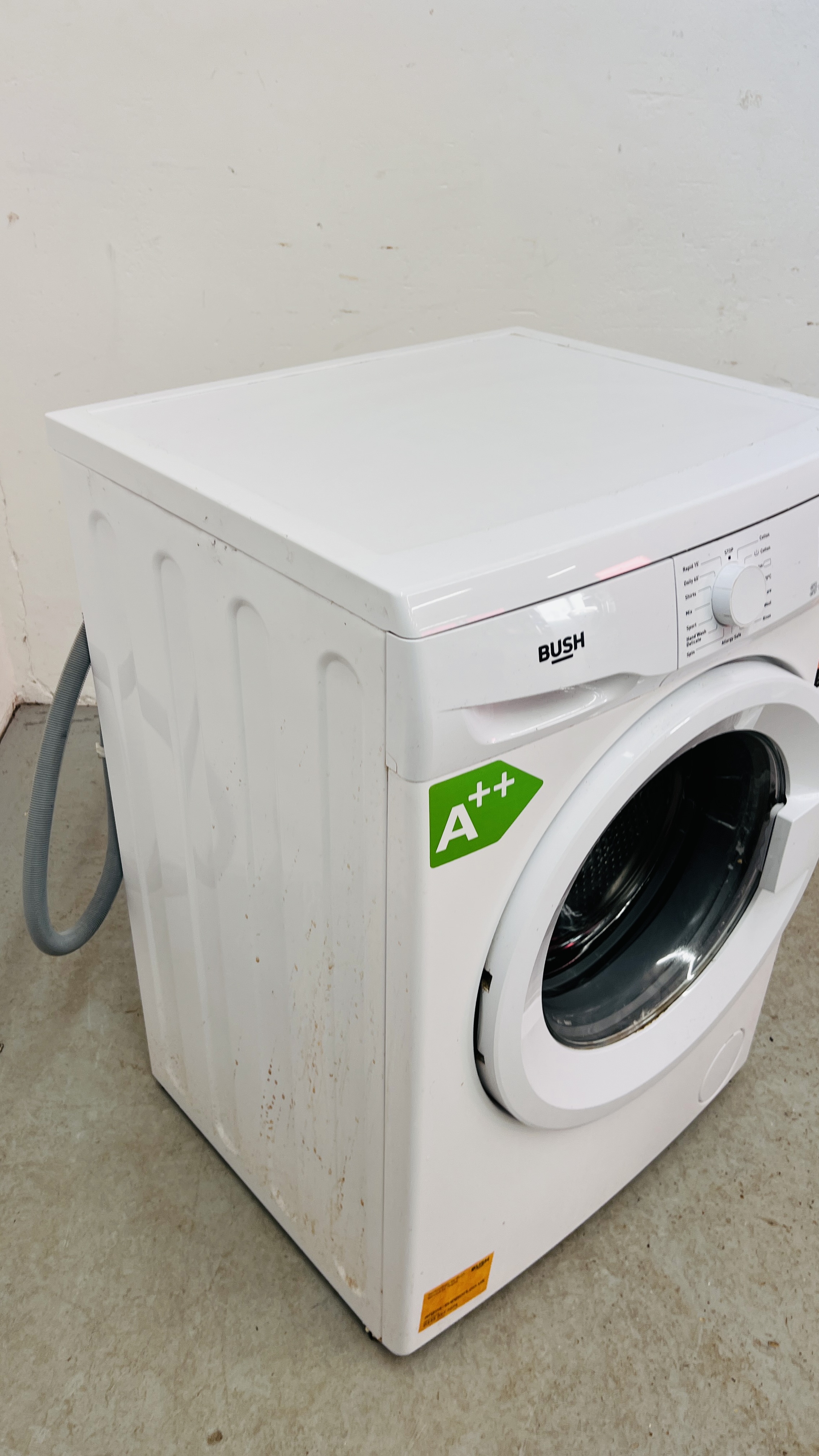 BUSH WASHING MACHINE - SOLD AS SEEN. - Image 9 of 9