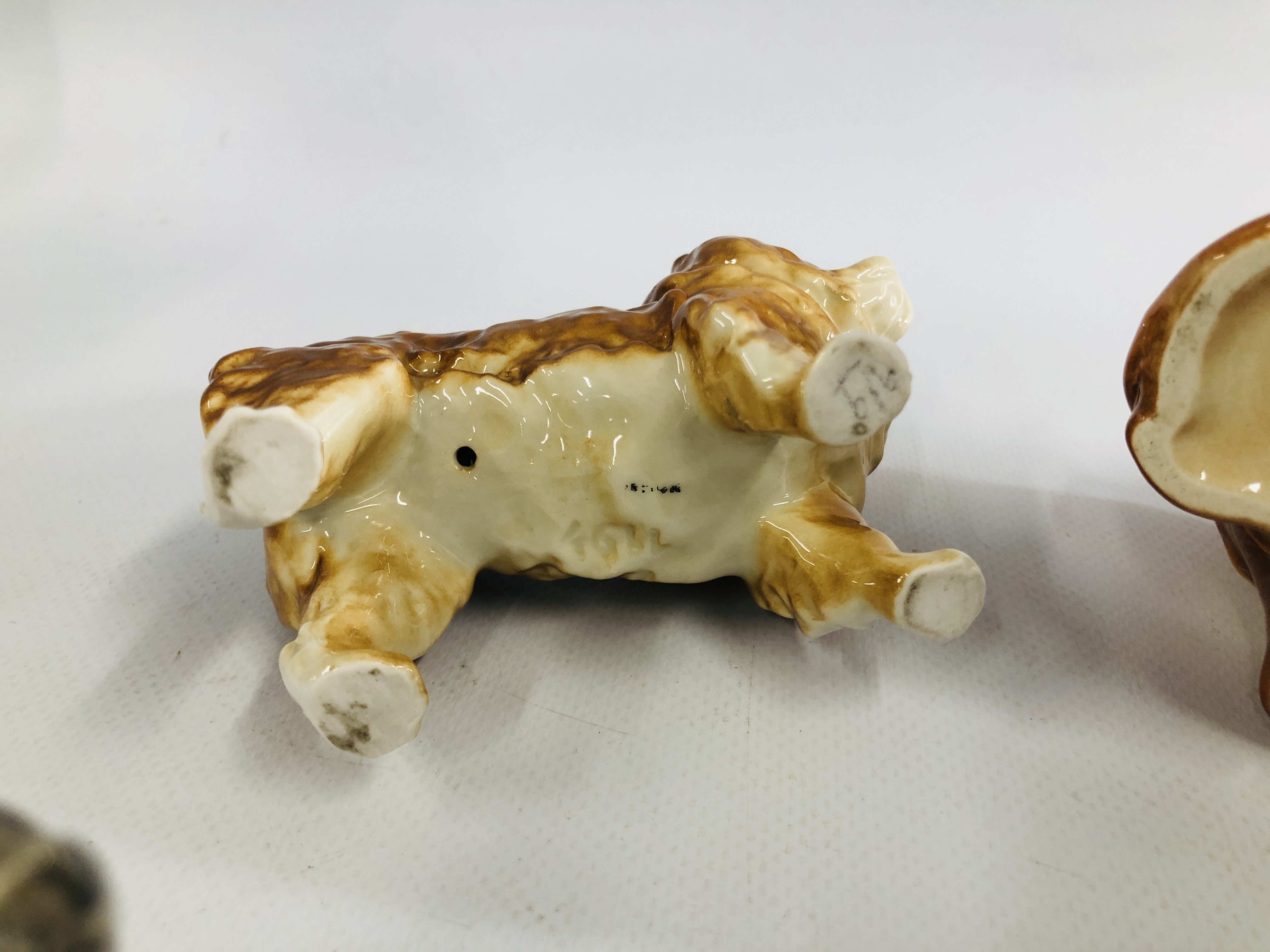 FOUR BESWICK "BANDSMEN" CATS AND BESWICK GINGER CAT ORNAMENT AND CHOW-CHOW DOG ORNAMENT - Image 6 of 9