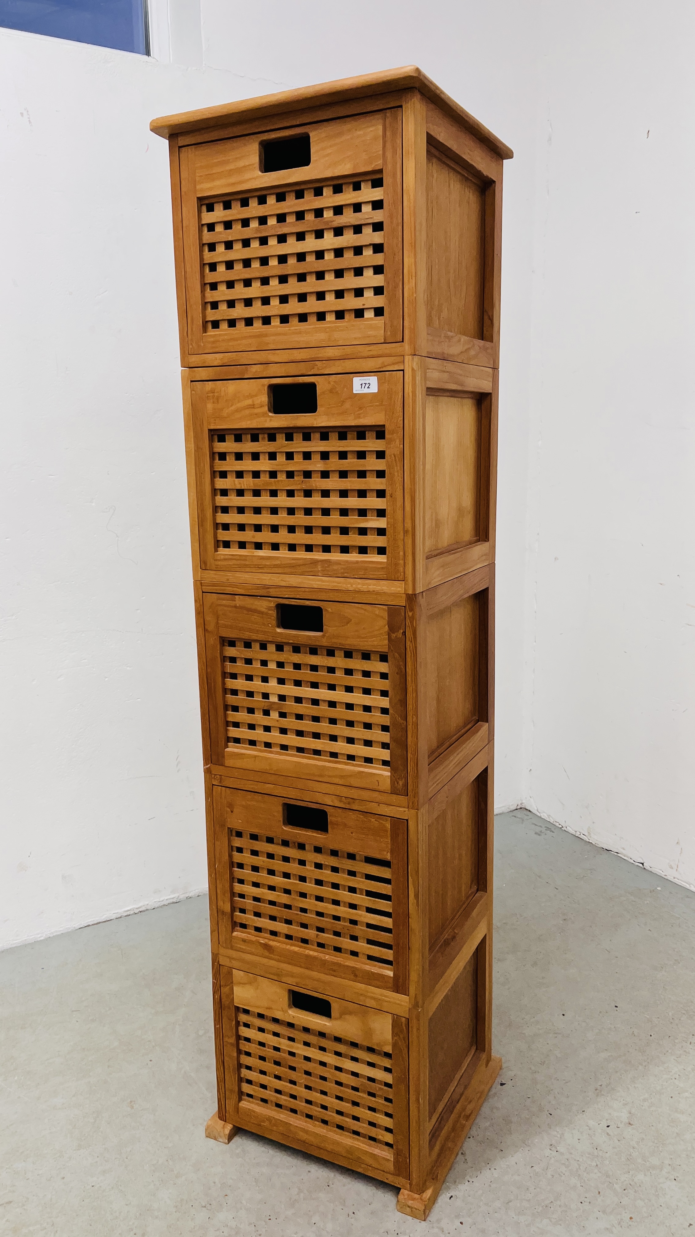 A 5 SECTION WOODEN SLATTED FRONT STACKING DRAWER TOWER. 1 DRAWER A/F - W 43CM. X H 171CM. X D 41CM.