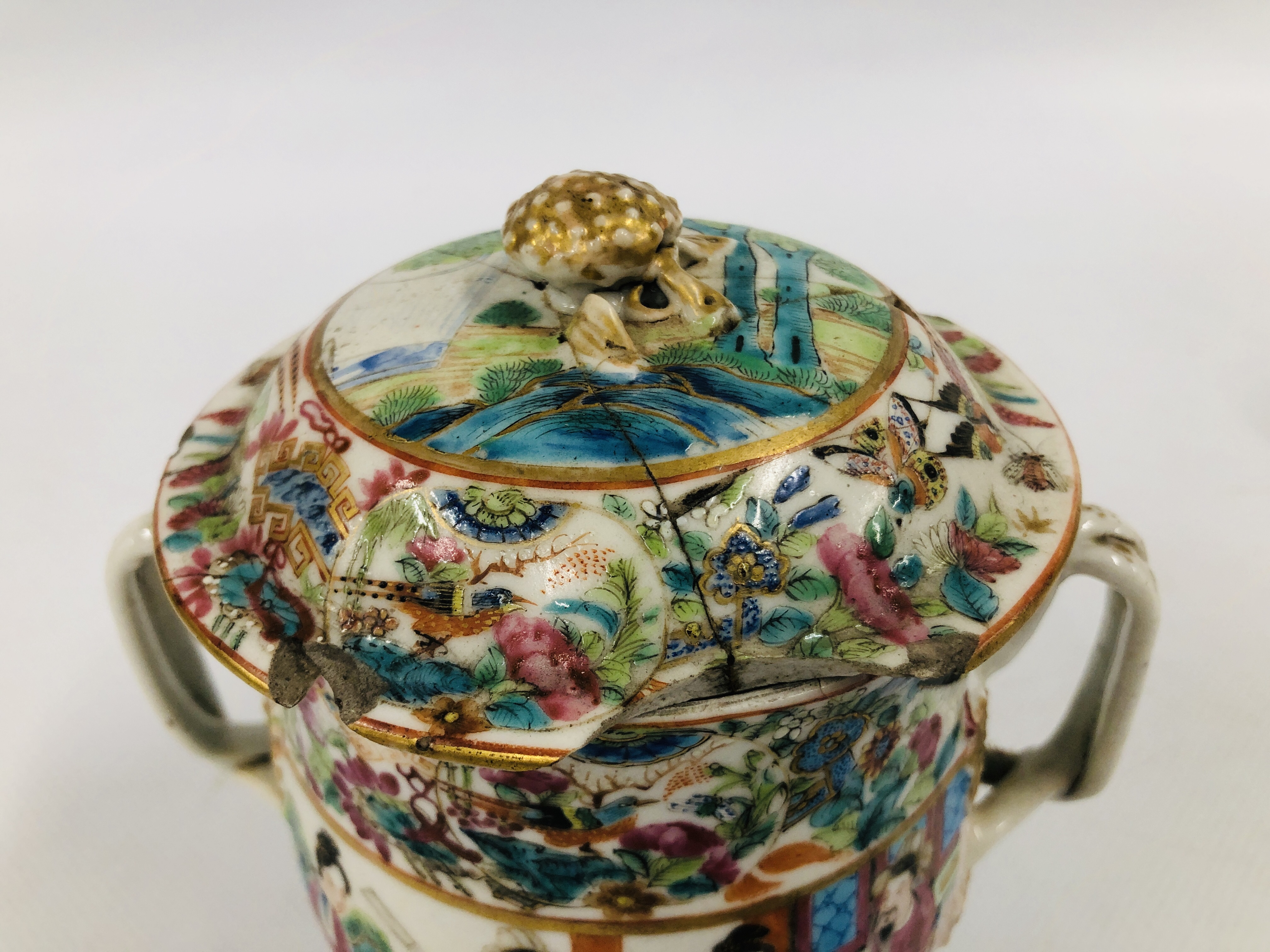 CANTONESE TEAPOT AND COVER ALONG WITH A SUGAR BASIN AND COVER AND A PAIR OF TWO HANDLED BOWLS AND - Image 16 of 17