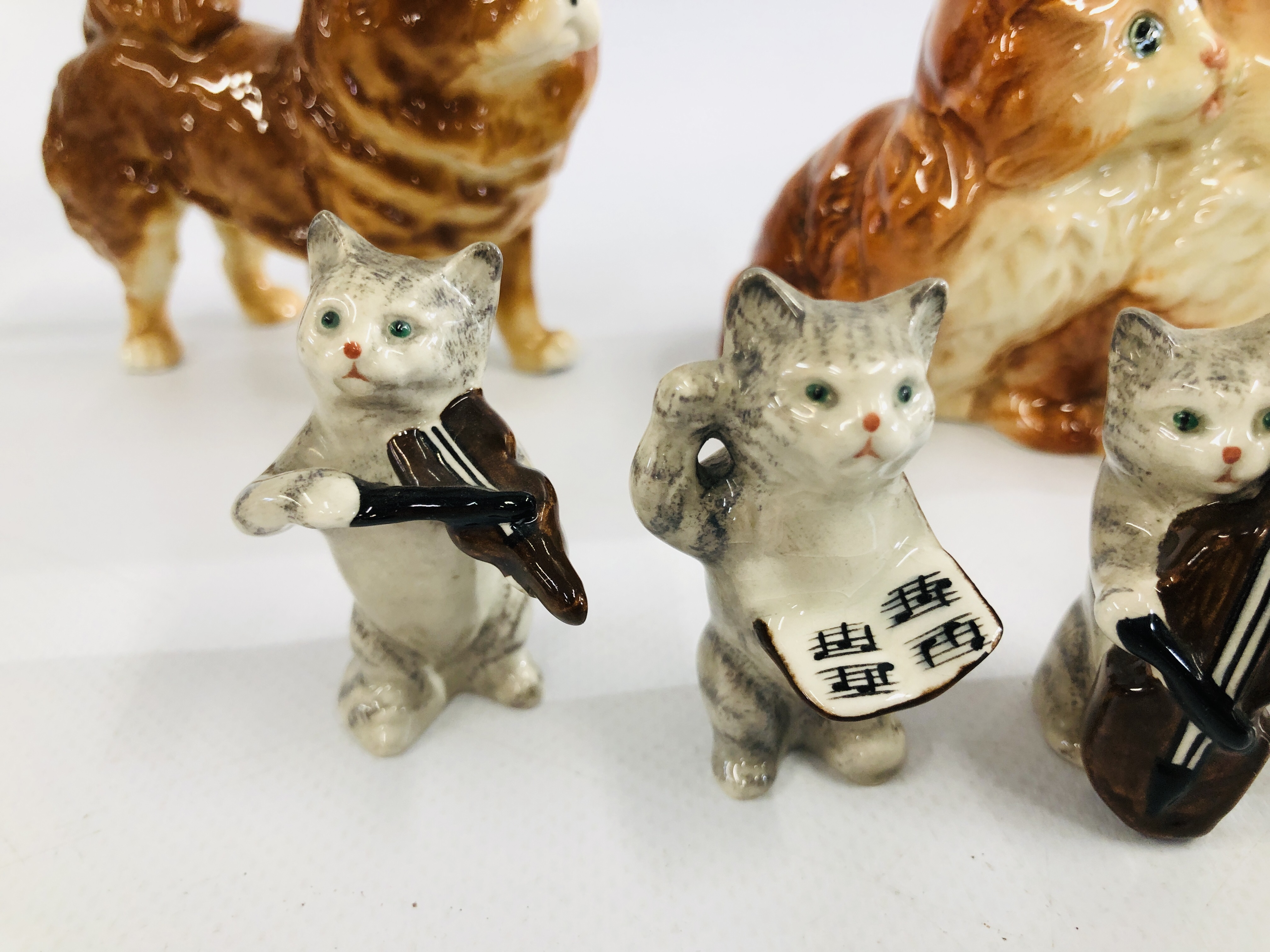 FOUR BESWICK "BANDSMEN" CATS AND BESWICK GINGER CAT ORNAMENT AND CHOW-CHOW DOG ORNAMENT - Image 3 of 9